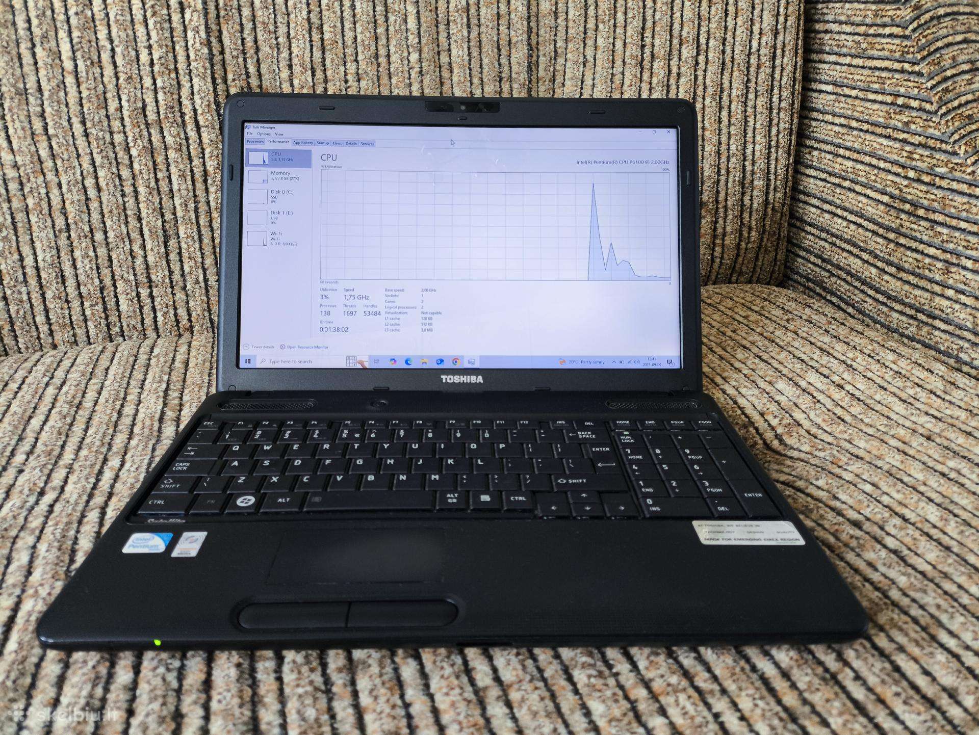 Darbui Toshiba C660 kompiuteris