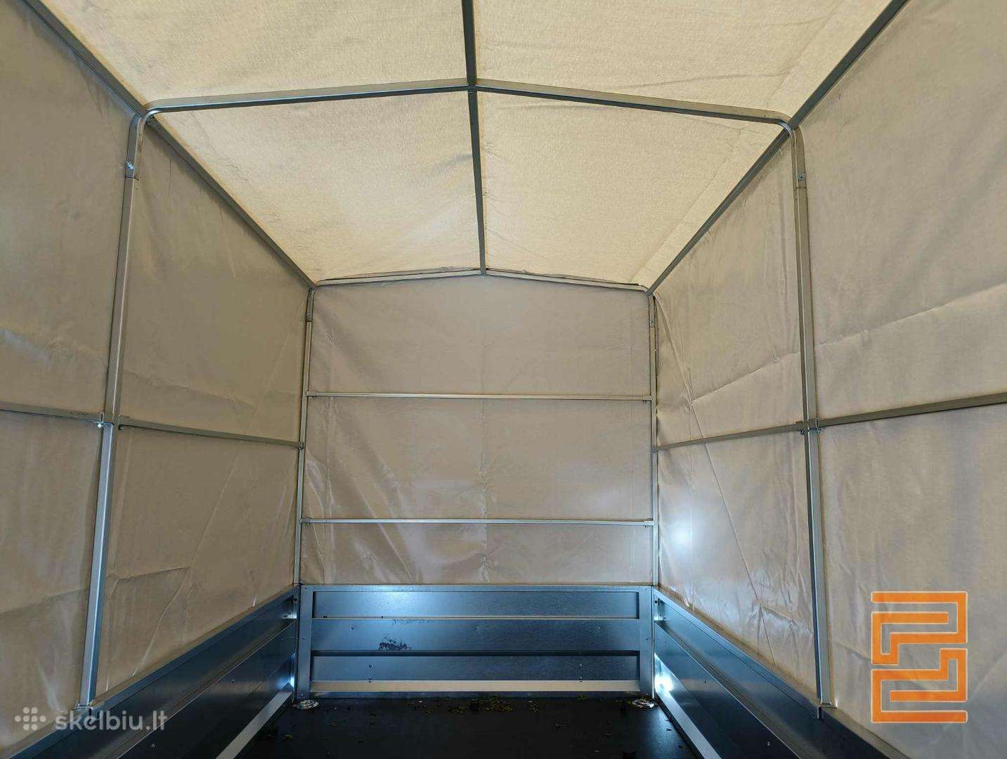 Neptun, passenger car trailers