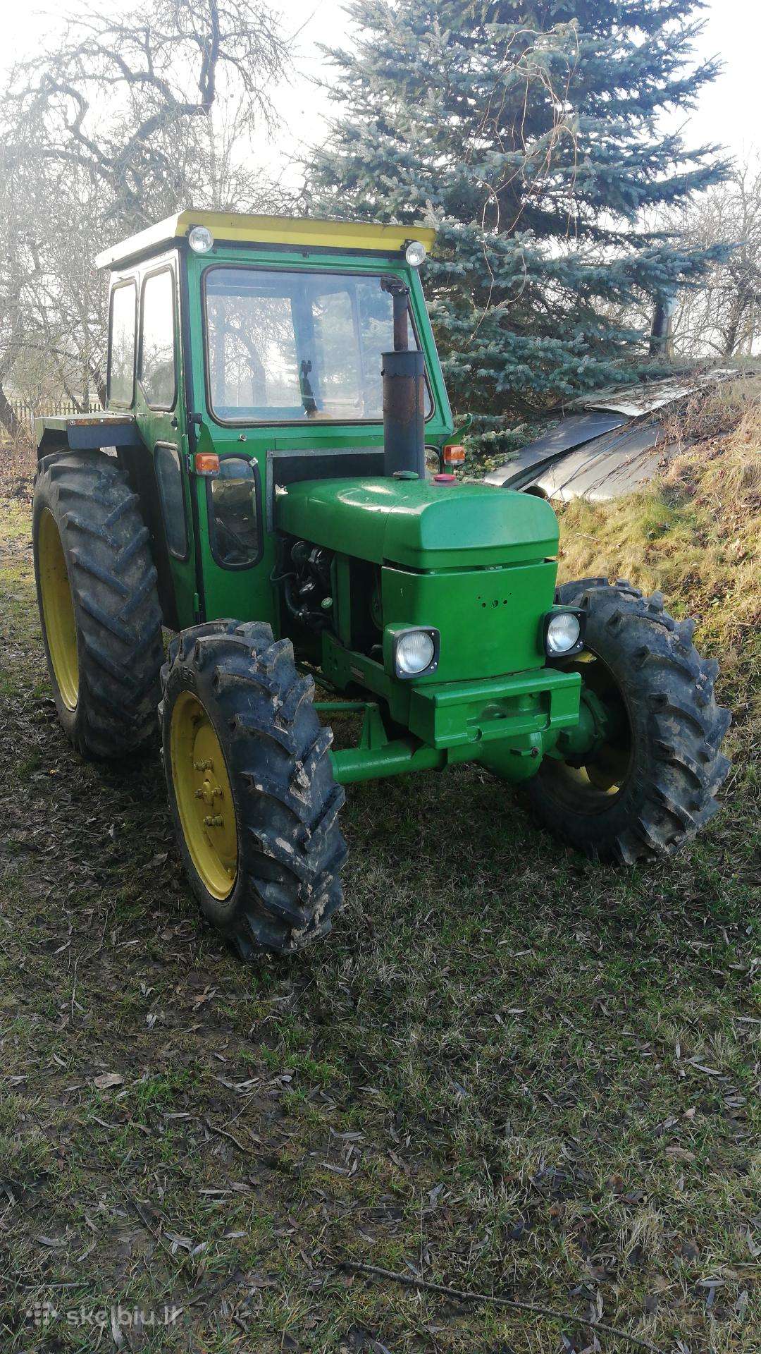 Jondeere ekskavatorius priekaba freza Uaz moskvic