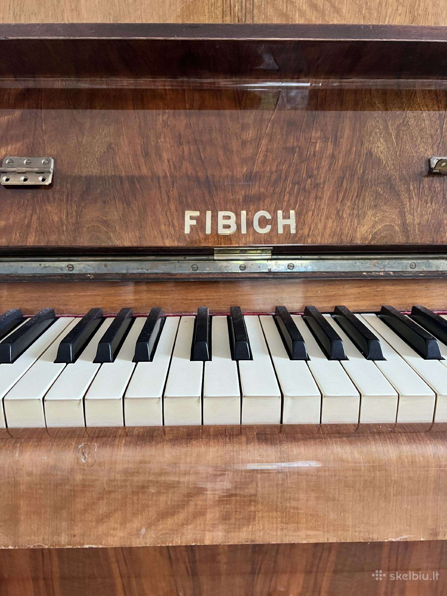 Fibich pianinas