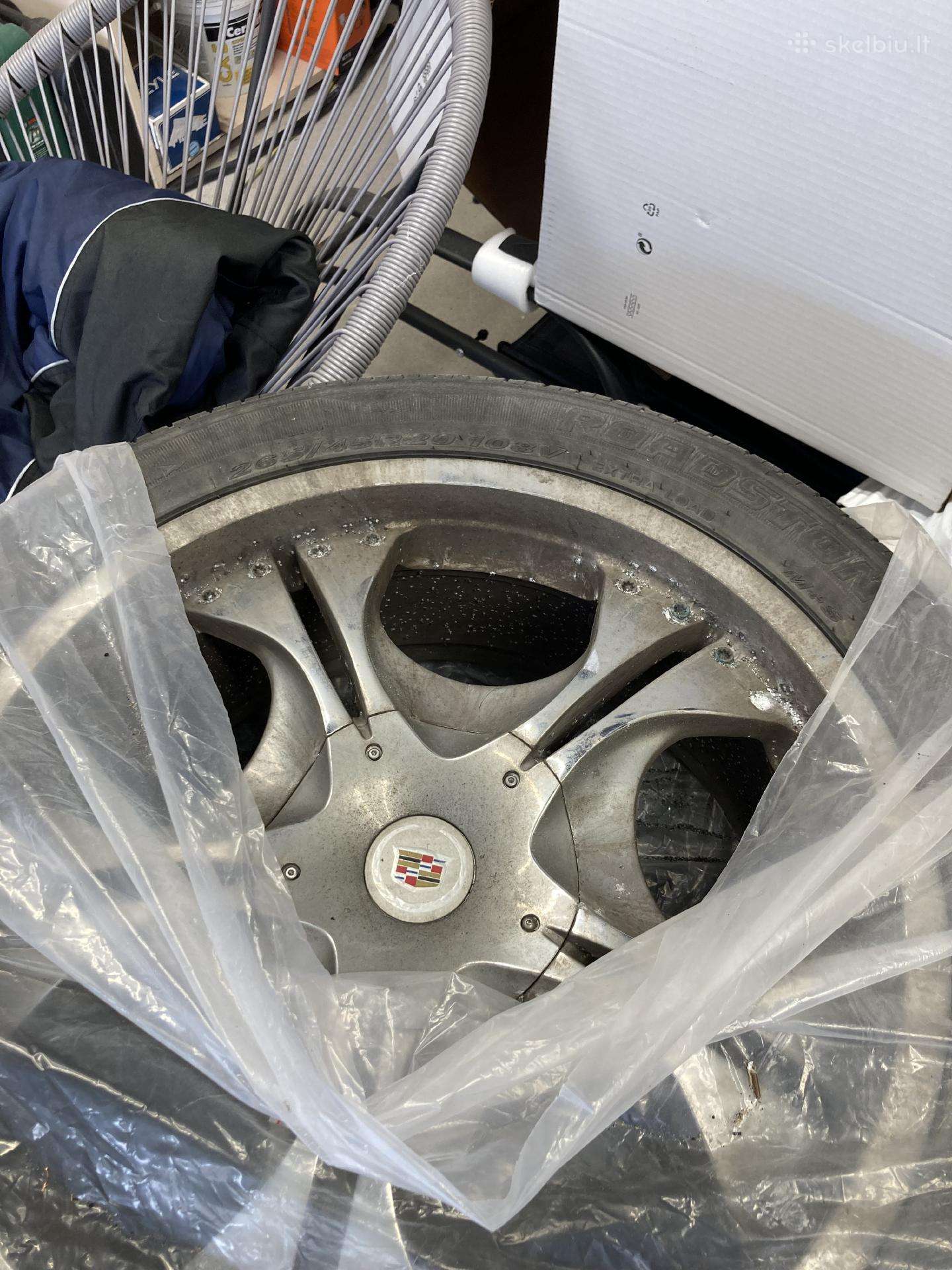 Cadillac, light alloy, R20