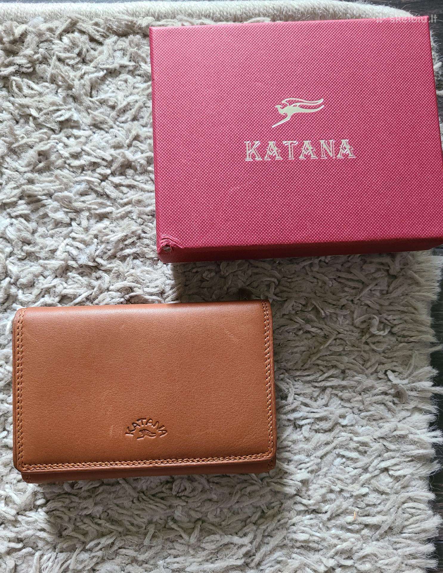 Katana Camel odinė piniginė