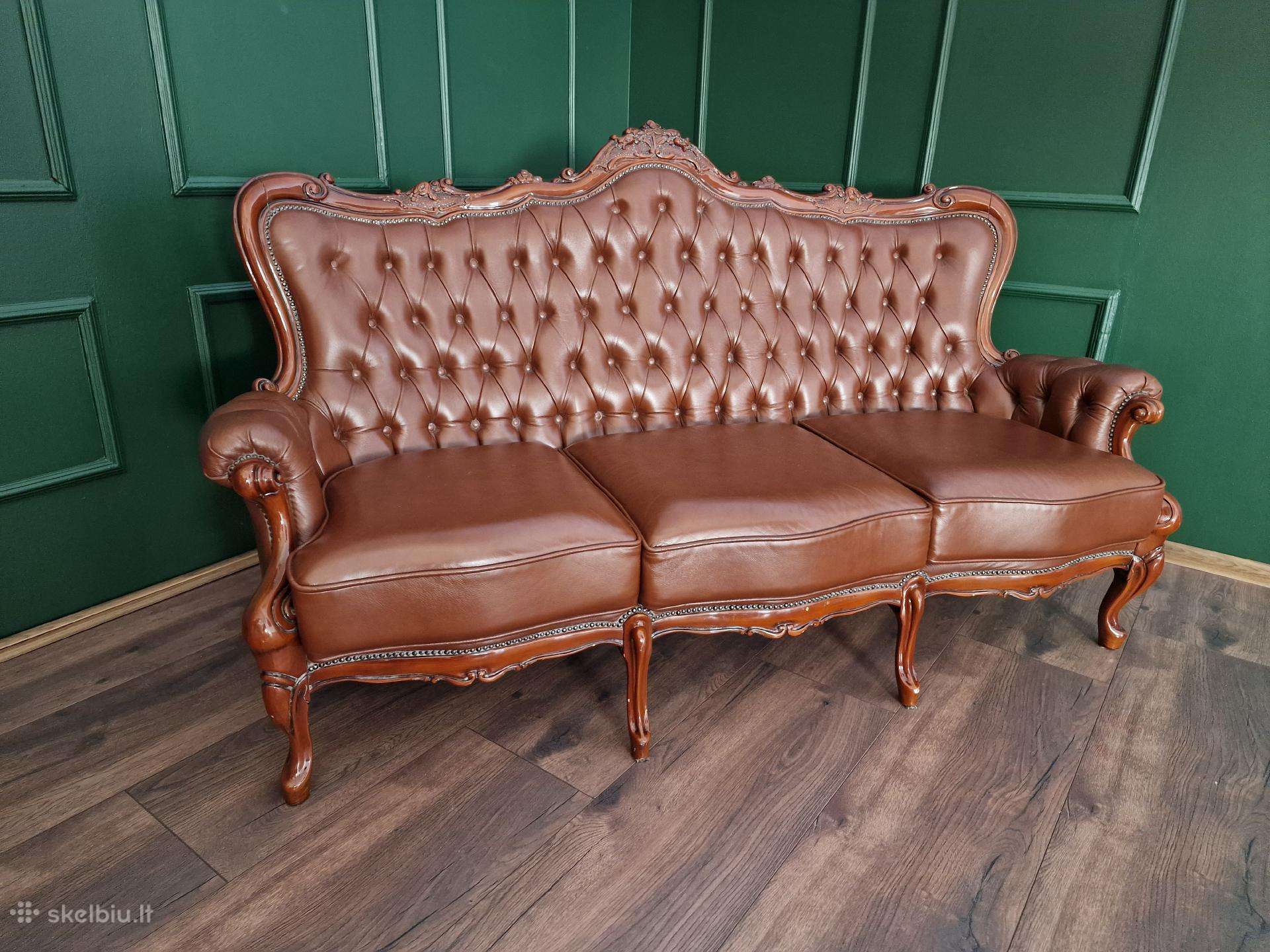 Senovinė sofa
