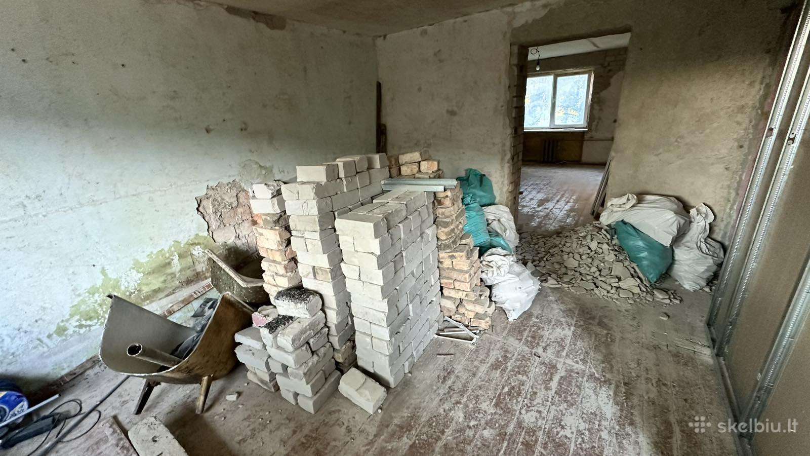 Pervežimas,perkraustymas,šiukšlių išvežimas