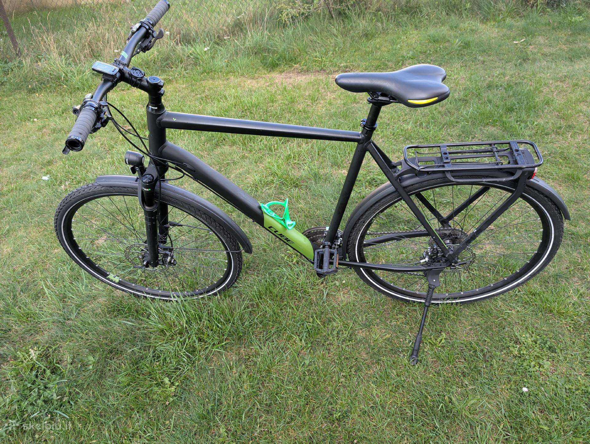 Touring bike Cube 28″