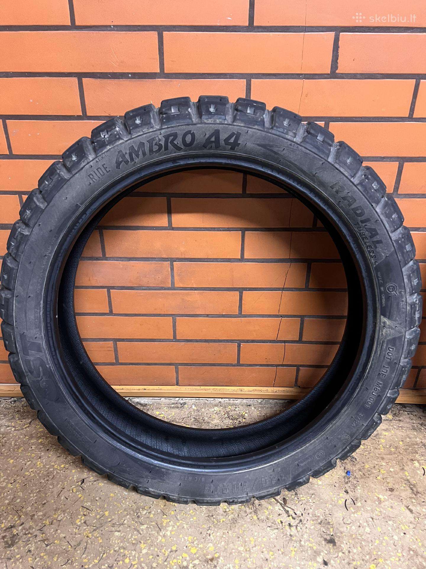 Cst Ambro A4 R18