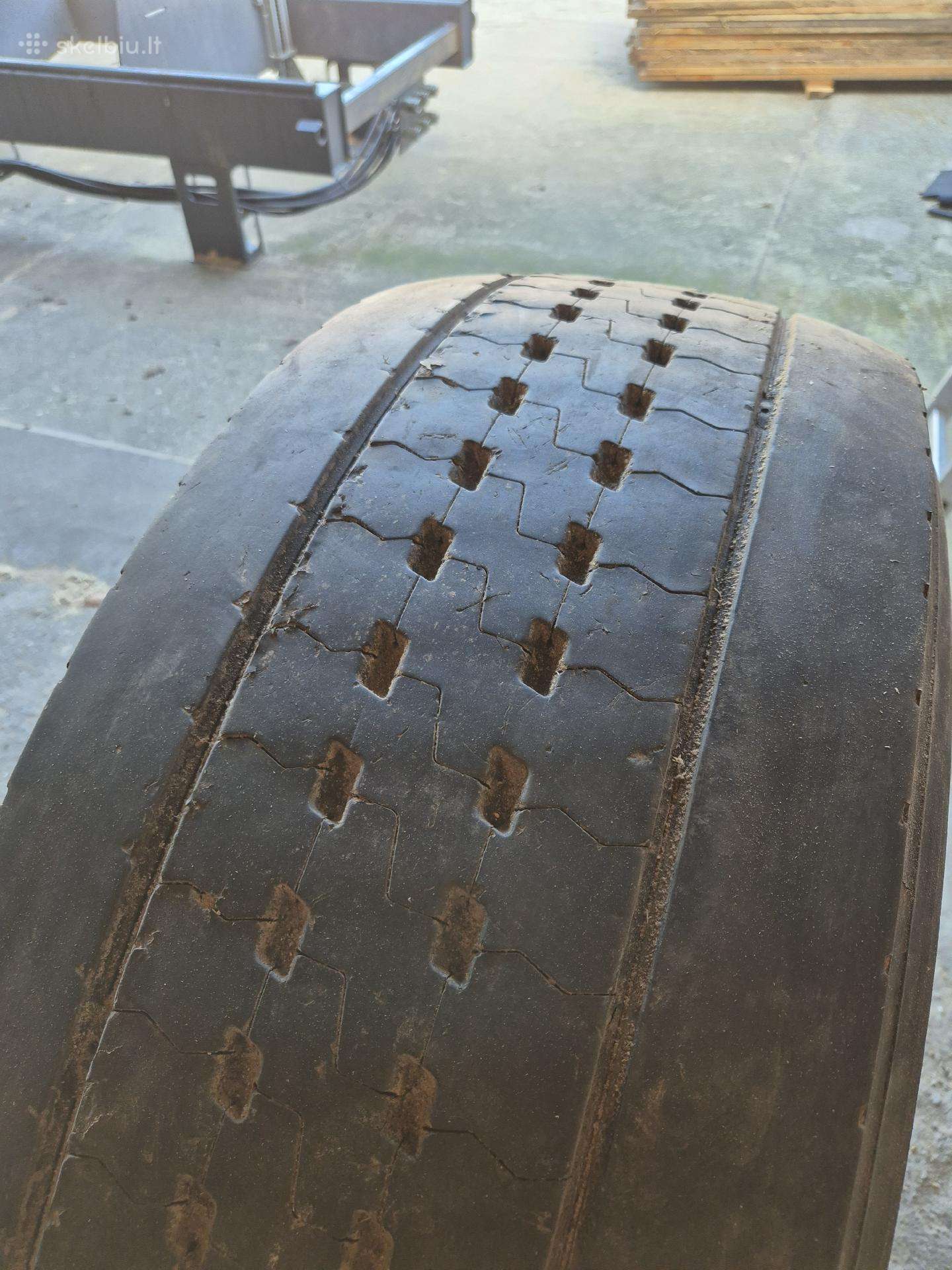 Dunlop, всесезонные 385/65 R22,5