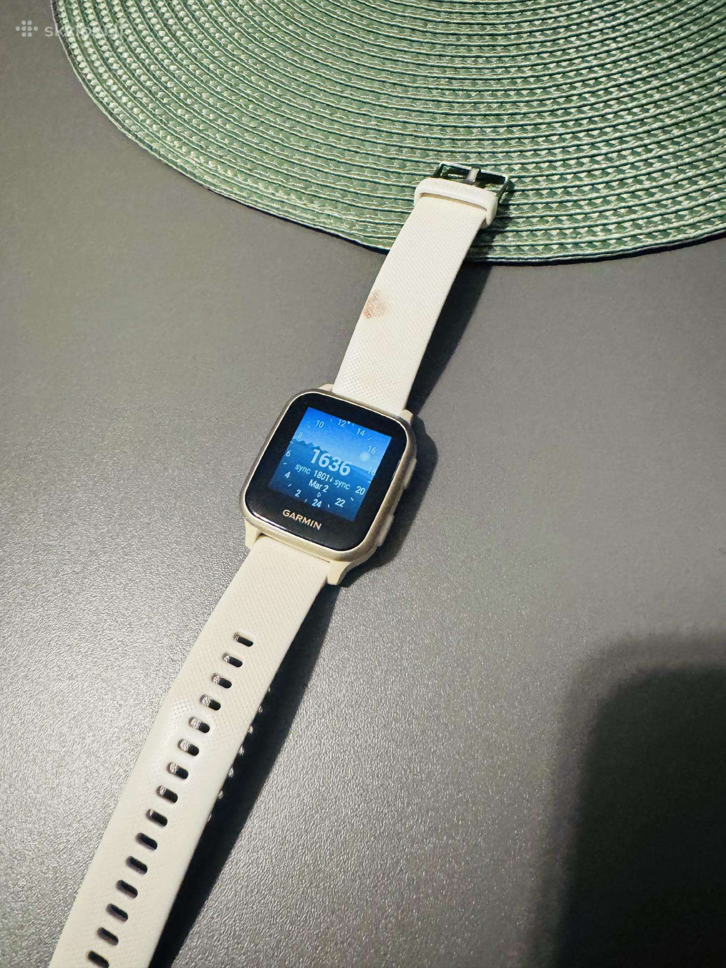 Garmin Venu sq