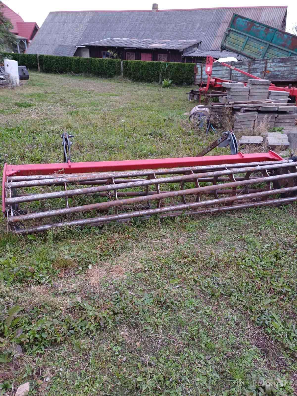 Dronningborg 1600, combine harvesters
