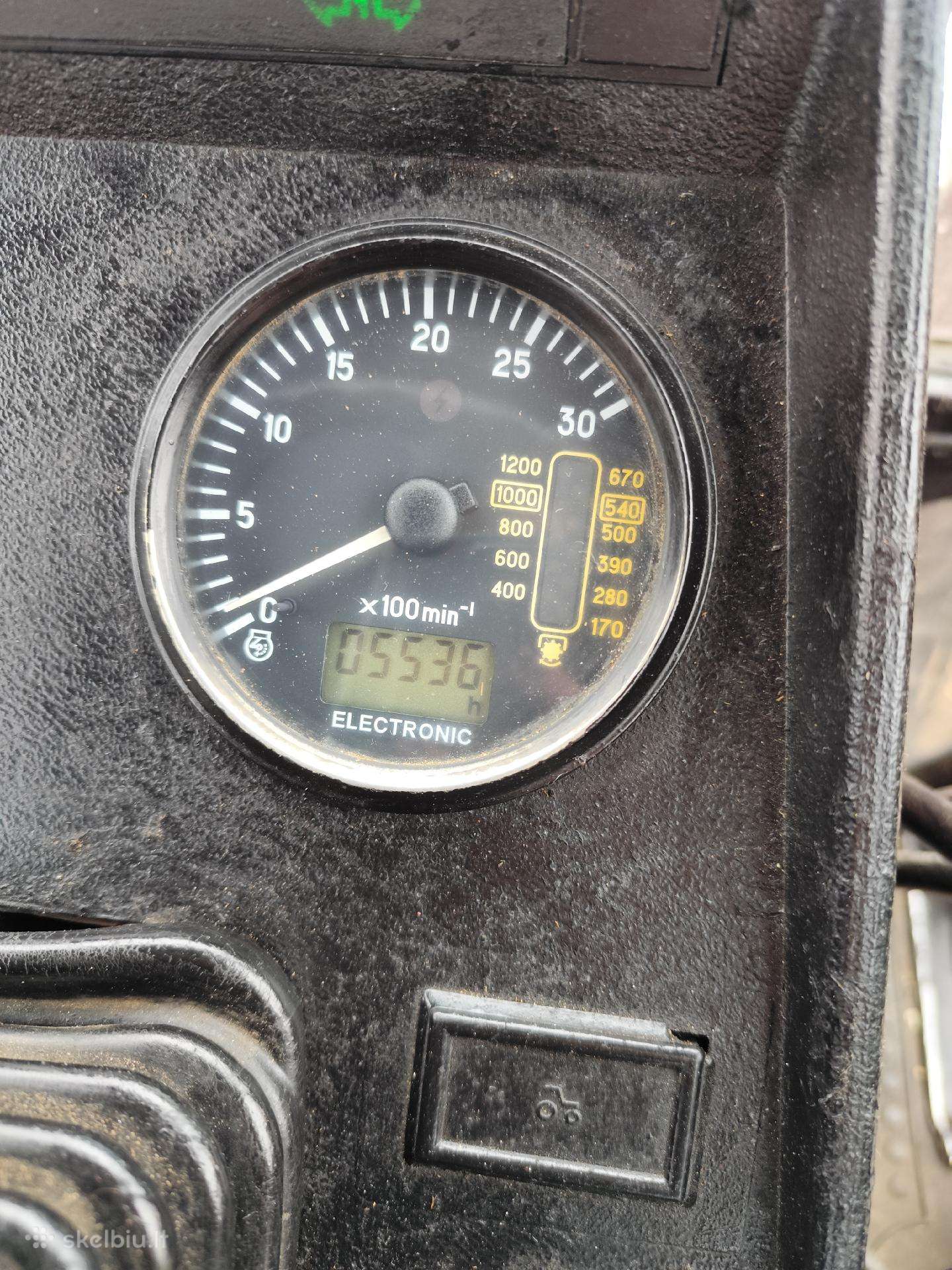 -Kita- 820, тракторы