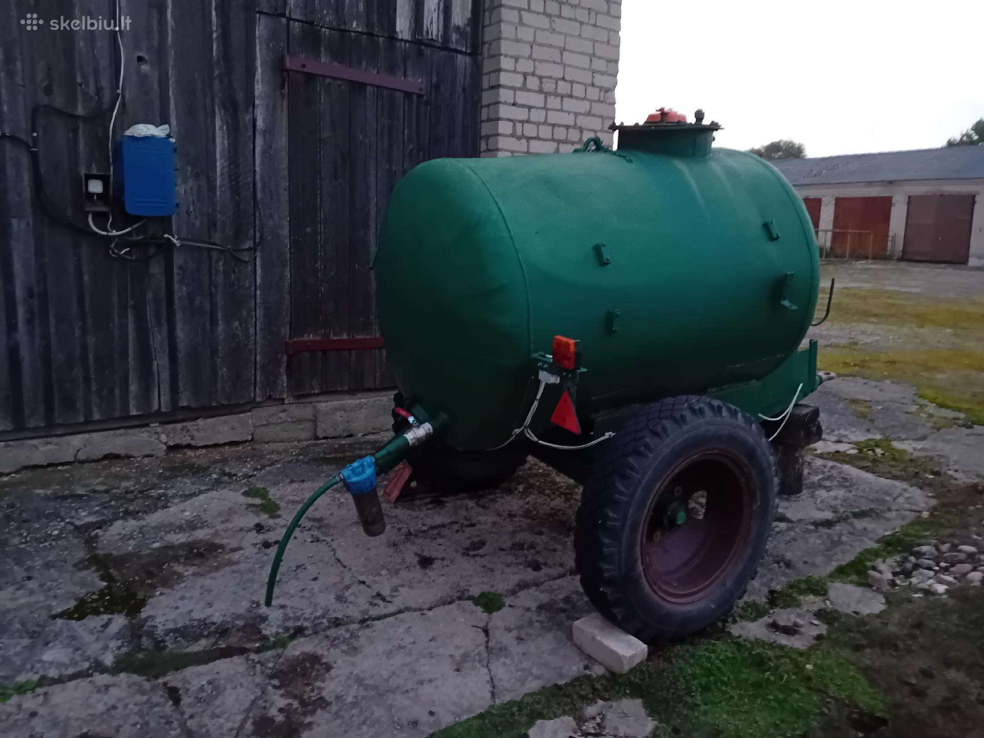 Parduodu žemės ūkio technika