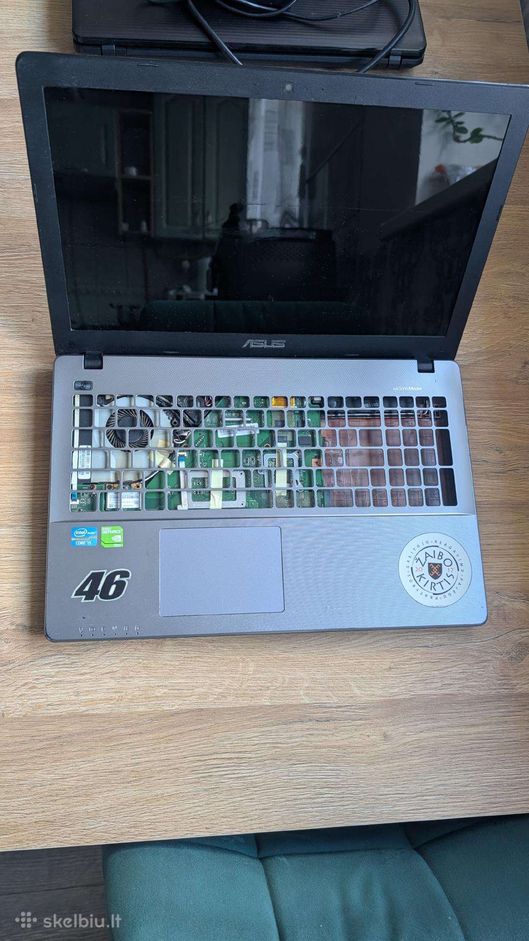 Asus K550v