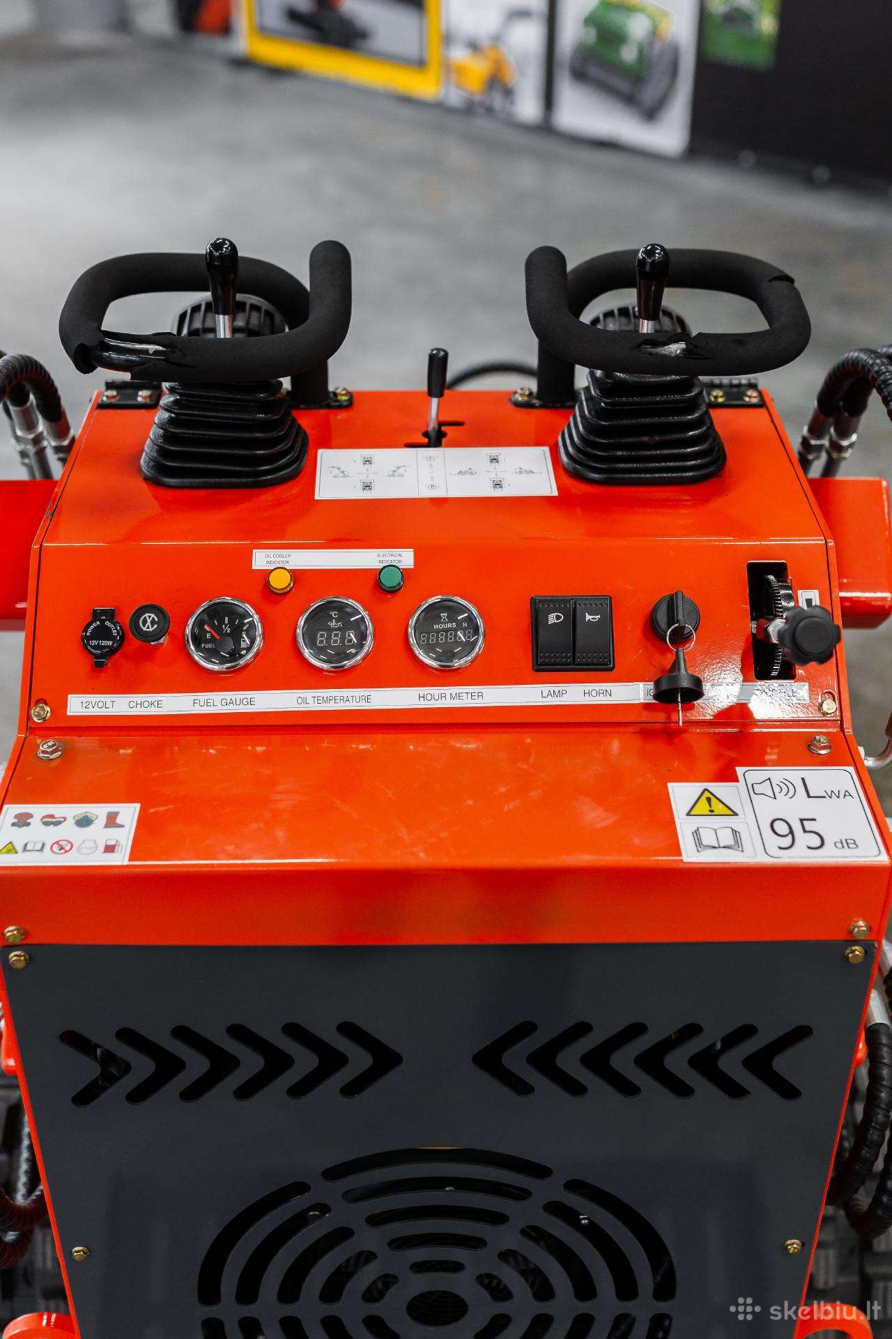 -Kita- KR38, mini loaders