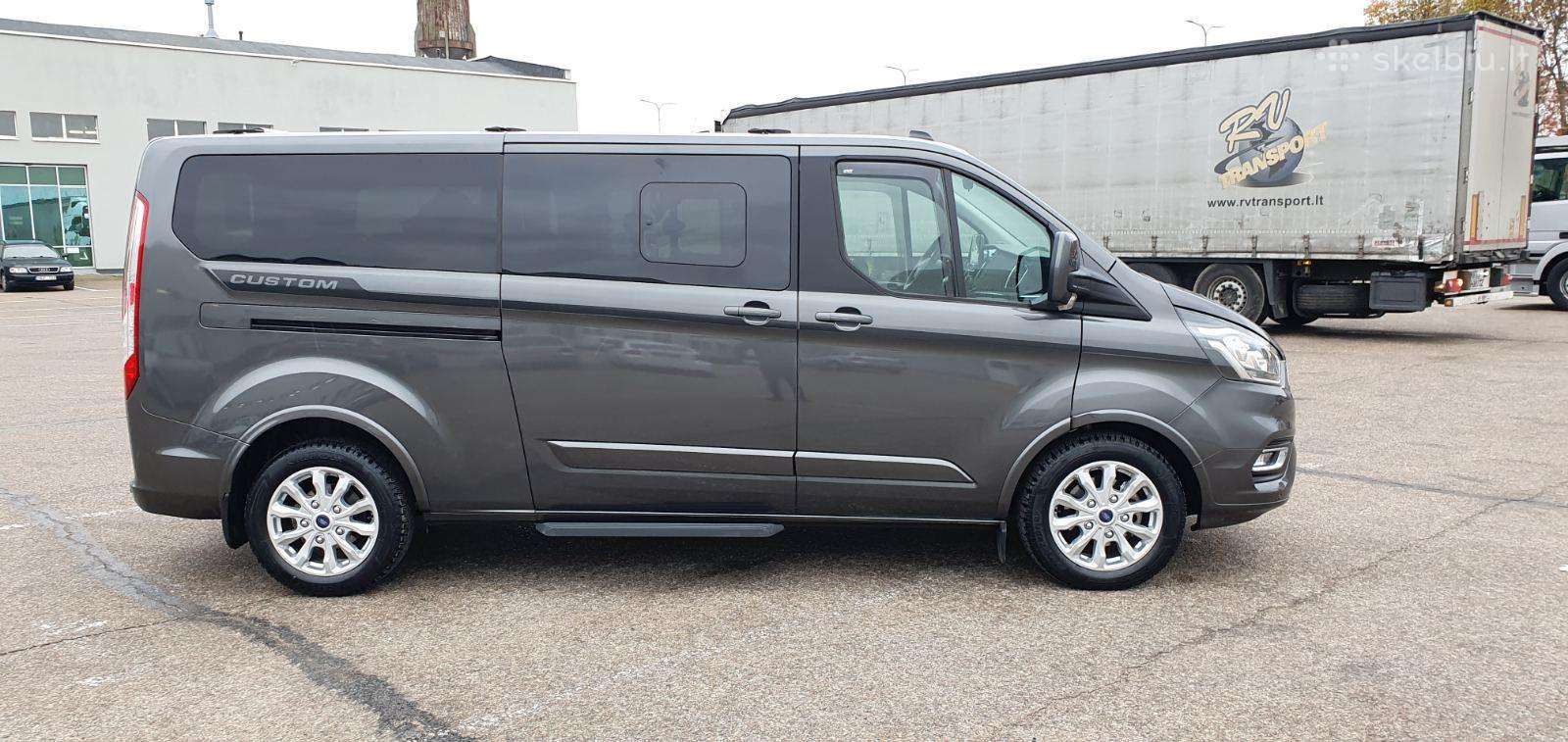 Ford Tourneo Custom, passenger minibus