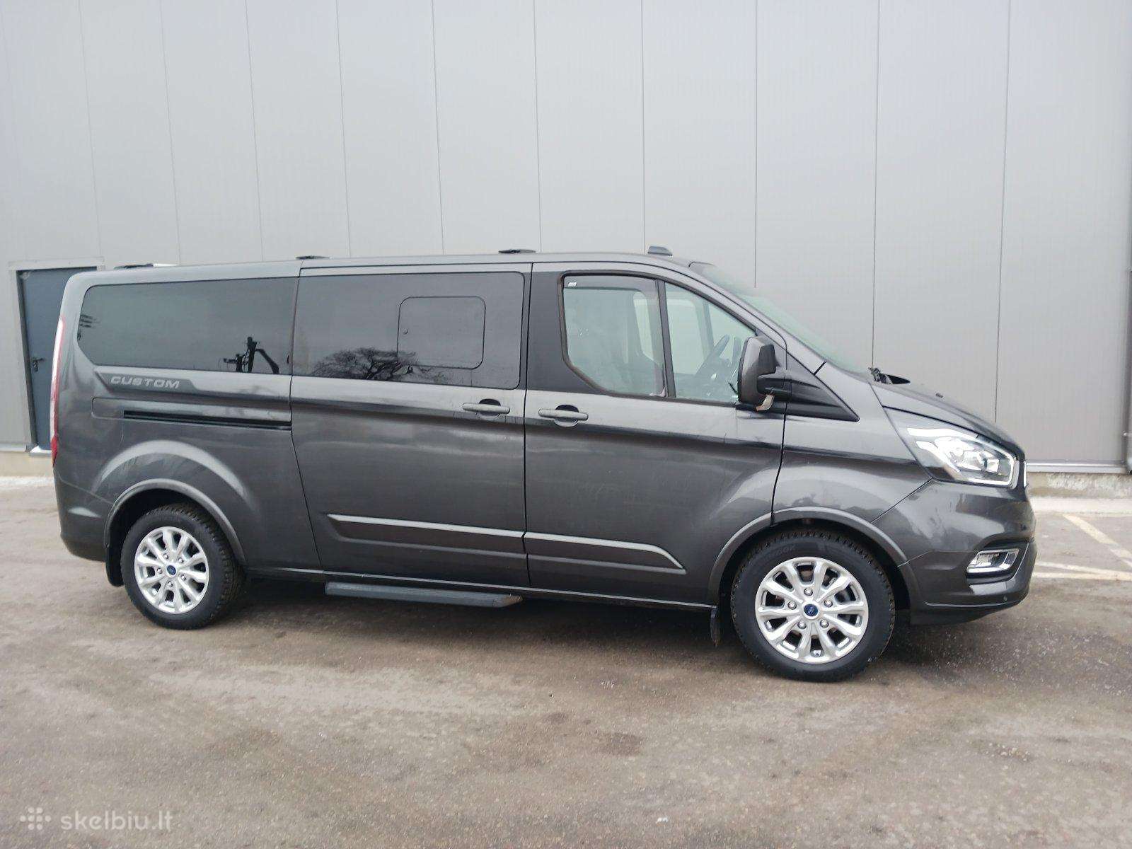 Ford Tourneo Custom, passenger minibus