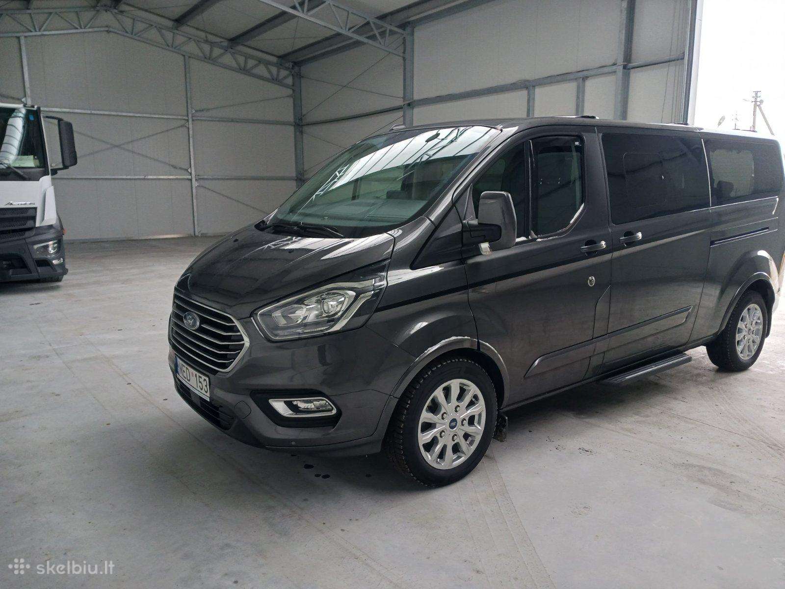 Ford Tourneo Custom, passenger minibus