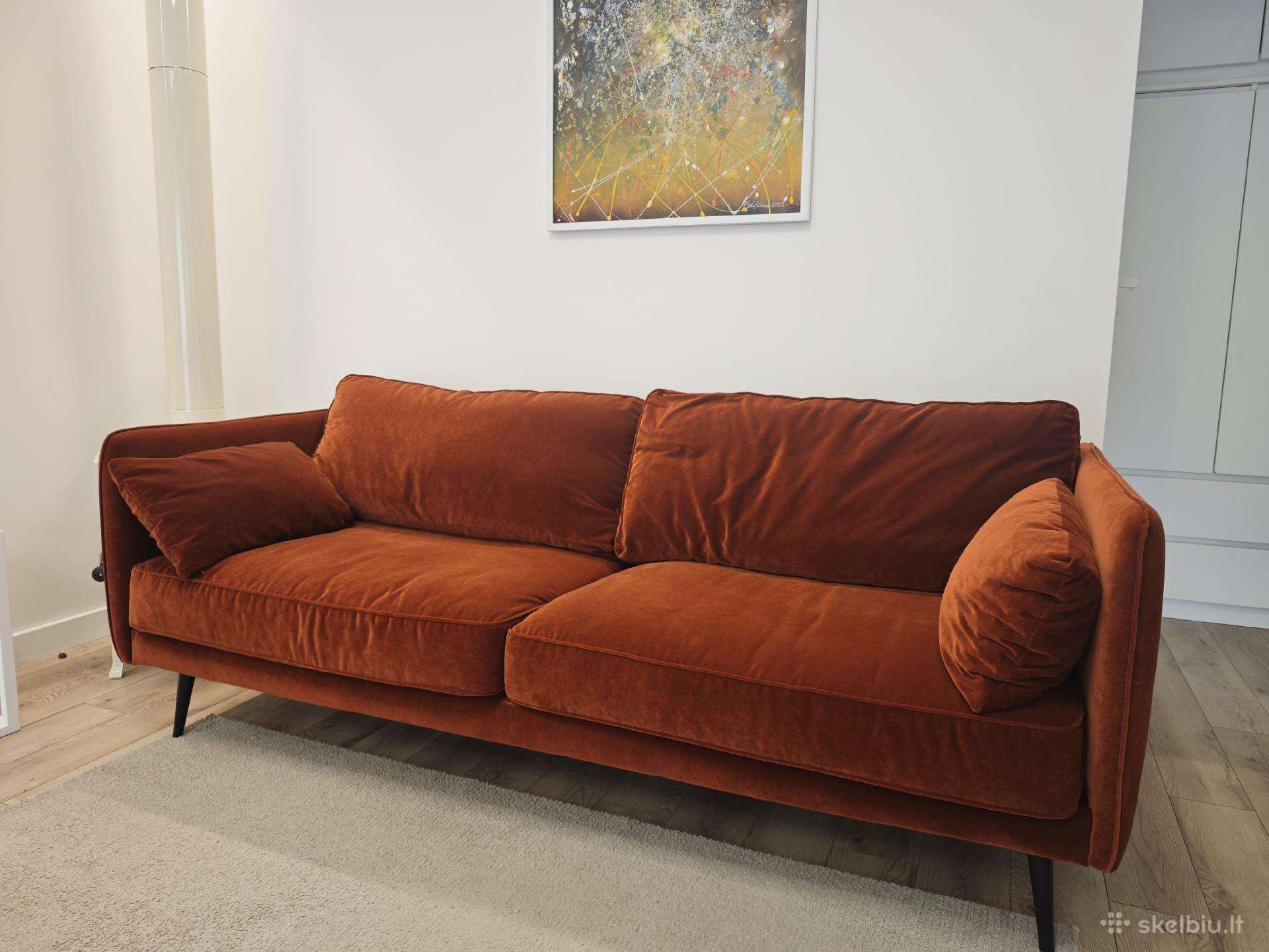 Parduodama sofa, išskirtinė spalva - auksinė vario