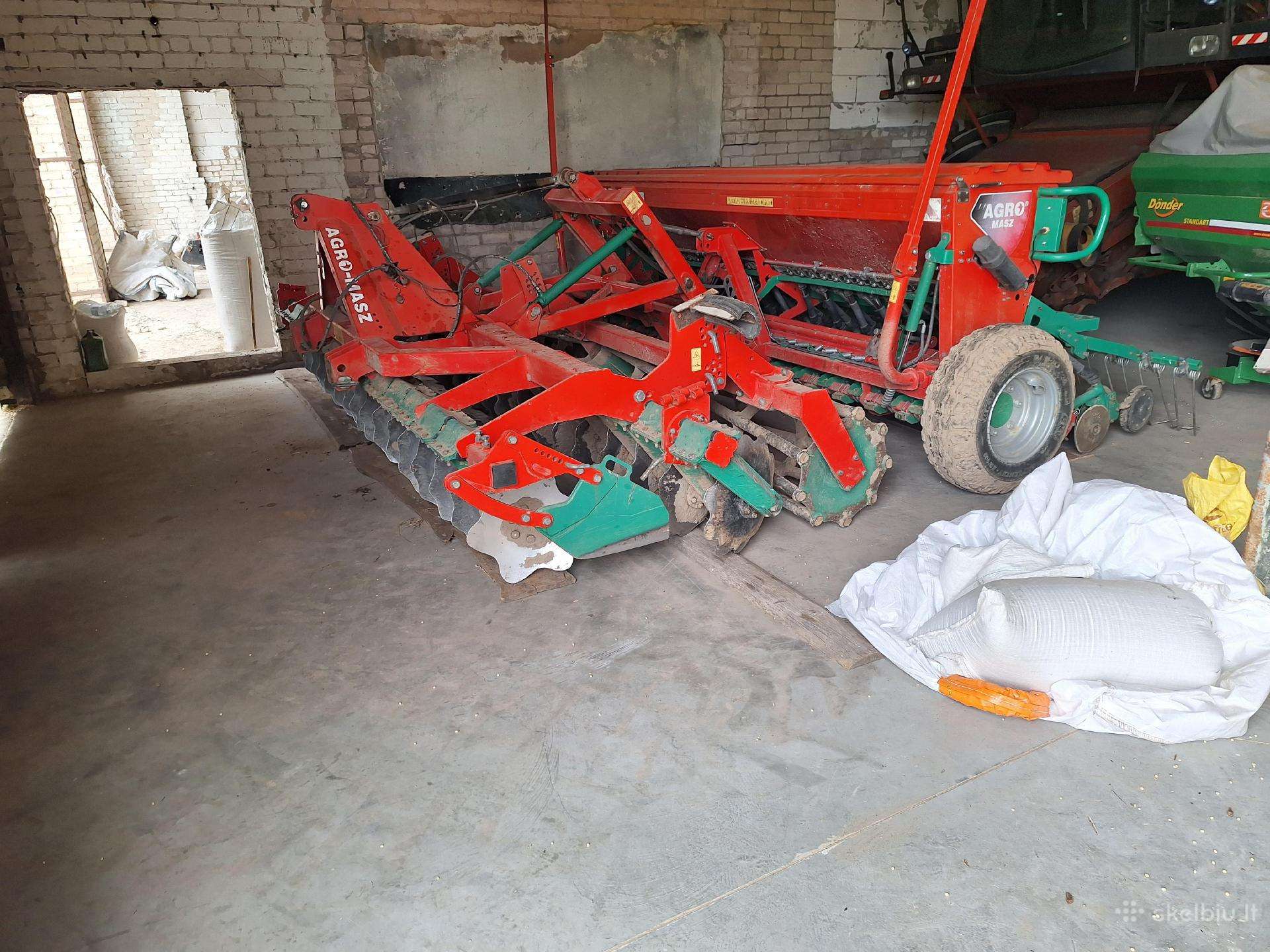 Sėjamoji su dirbimu agro masz
