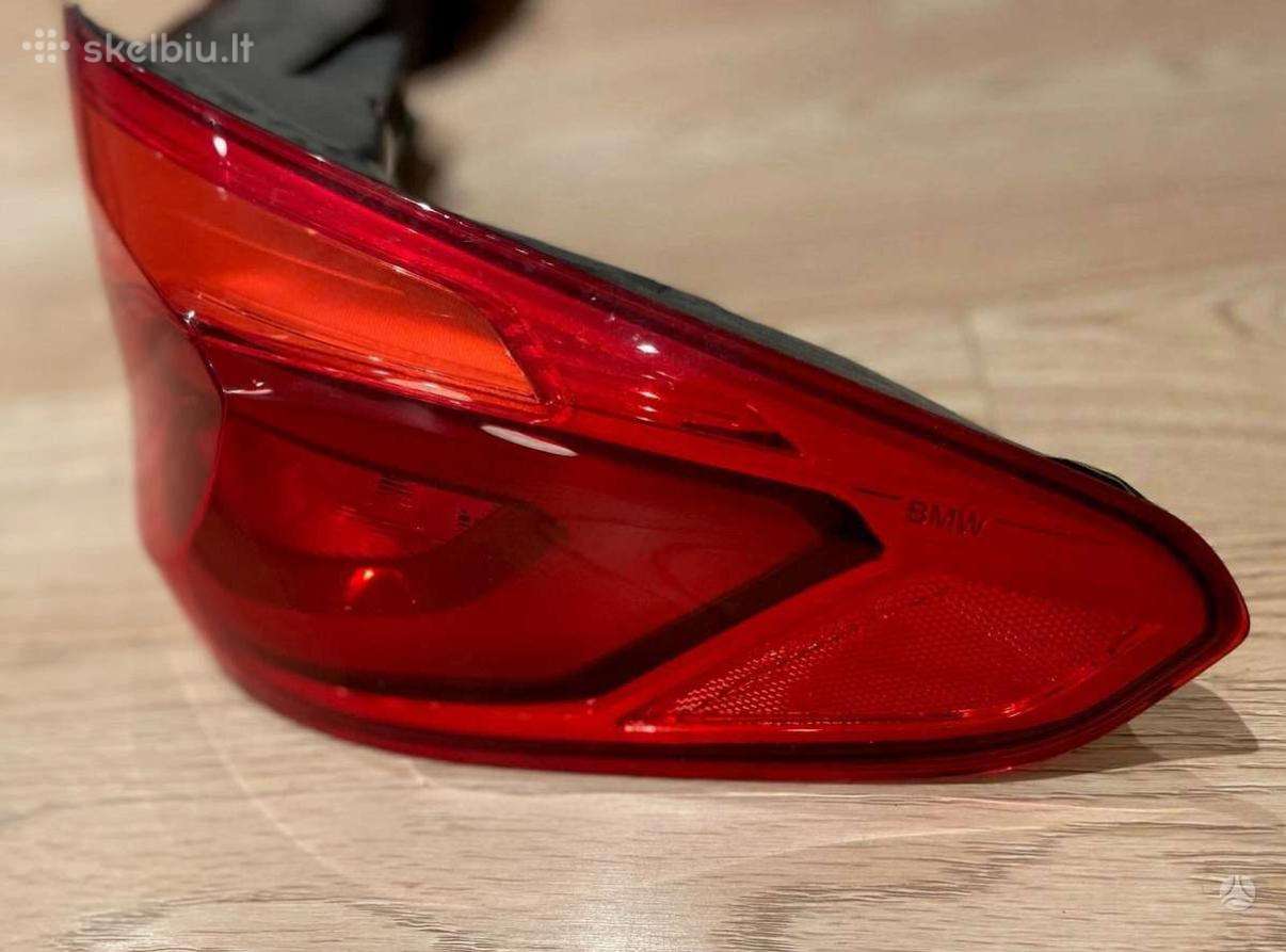 BMW 530 lights