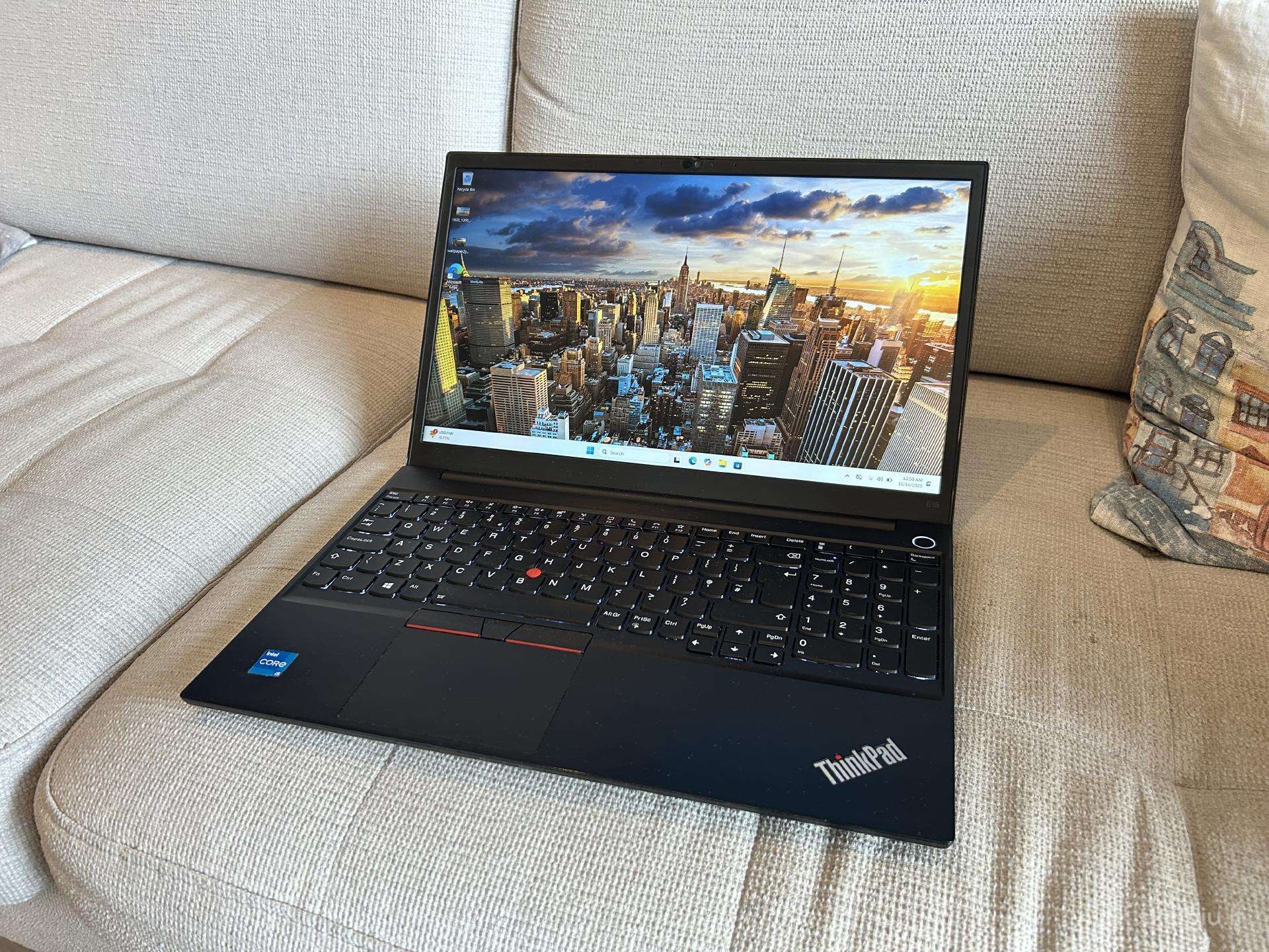 Lenovo Thinkpad E15 Gen 2, i5-1135g7