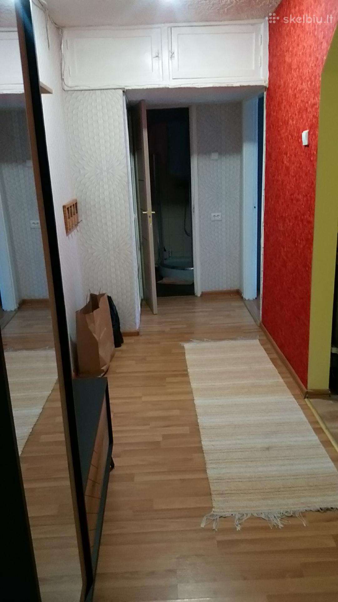 Parduoduodu dvieju kambariu buta.yra Oro kondencio