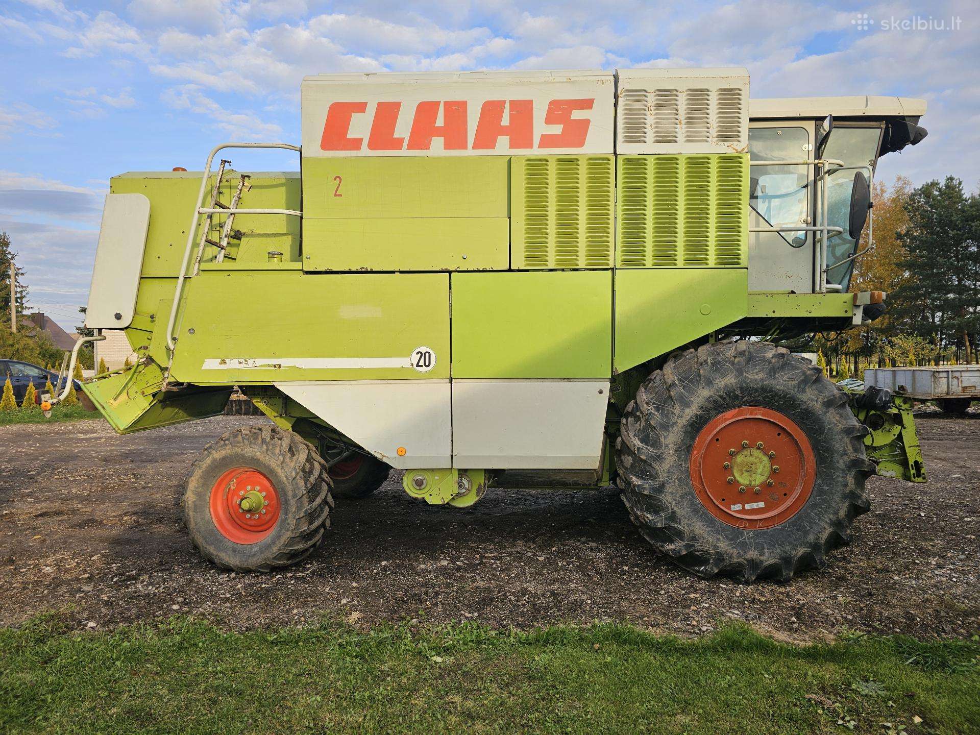 Claas 228, combine harvesters