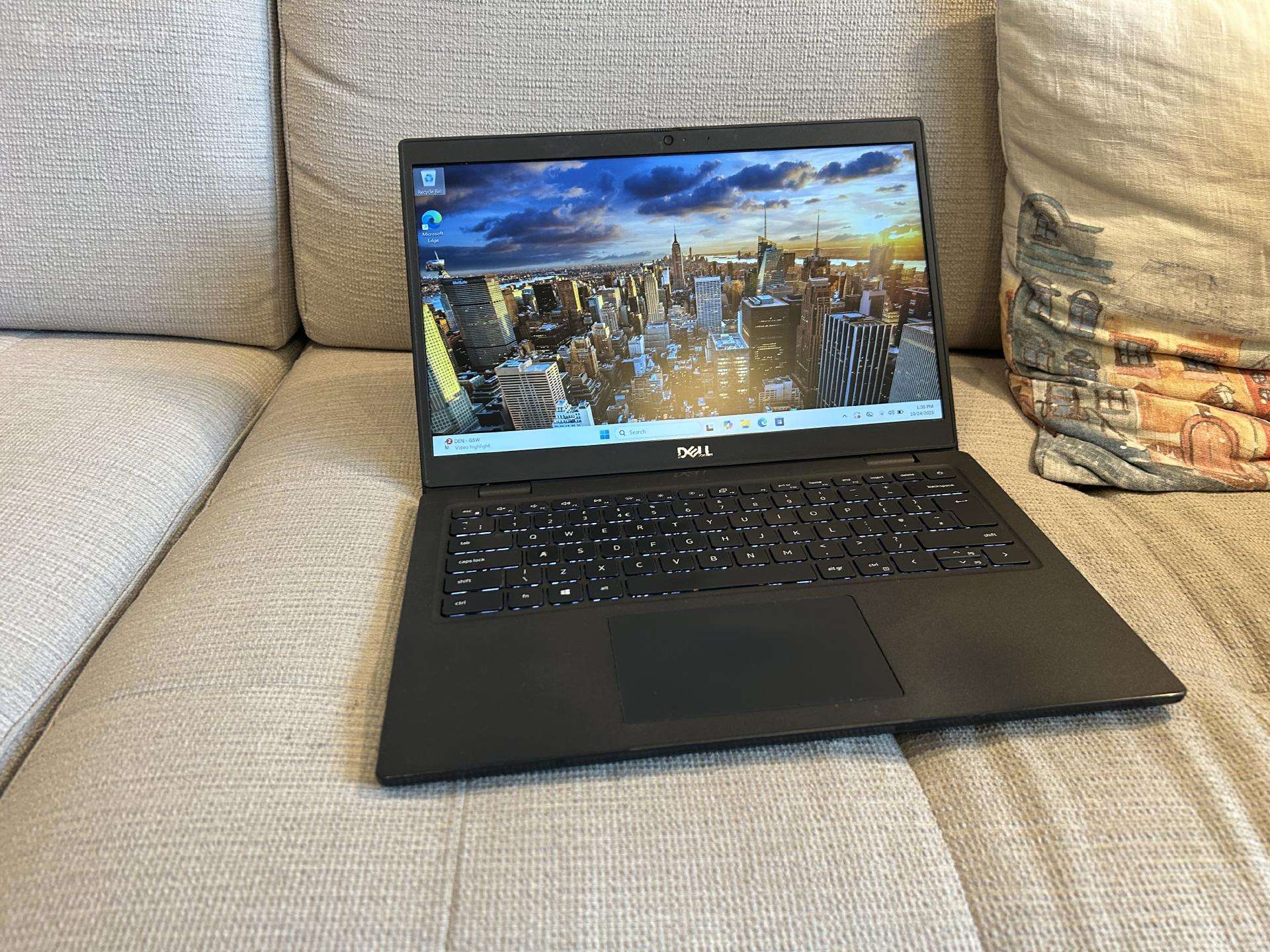 Dell Latitude 3420, i5-1135g7