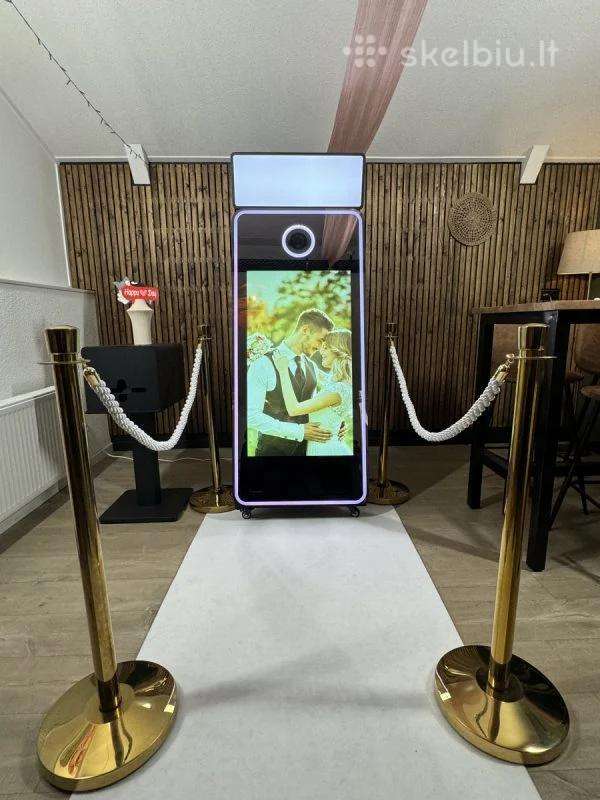 Photo mirror