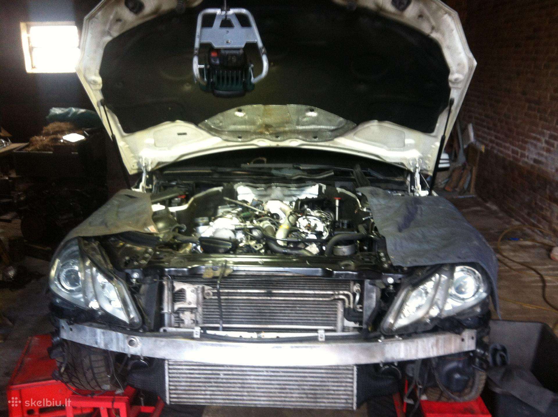 Automobilių variklių remonto darbai