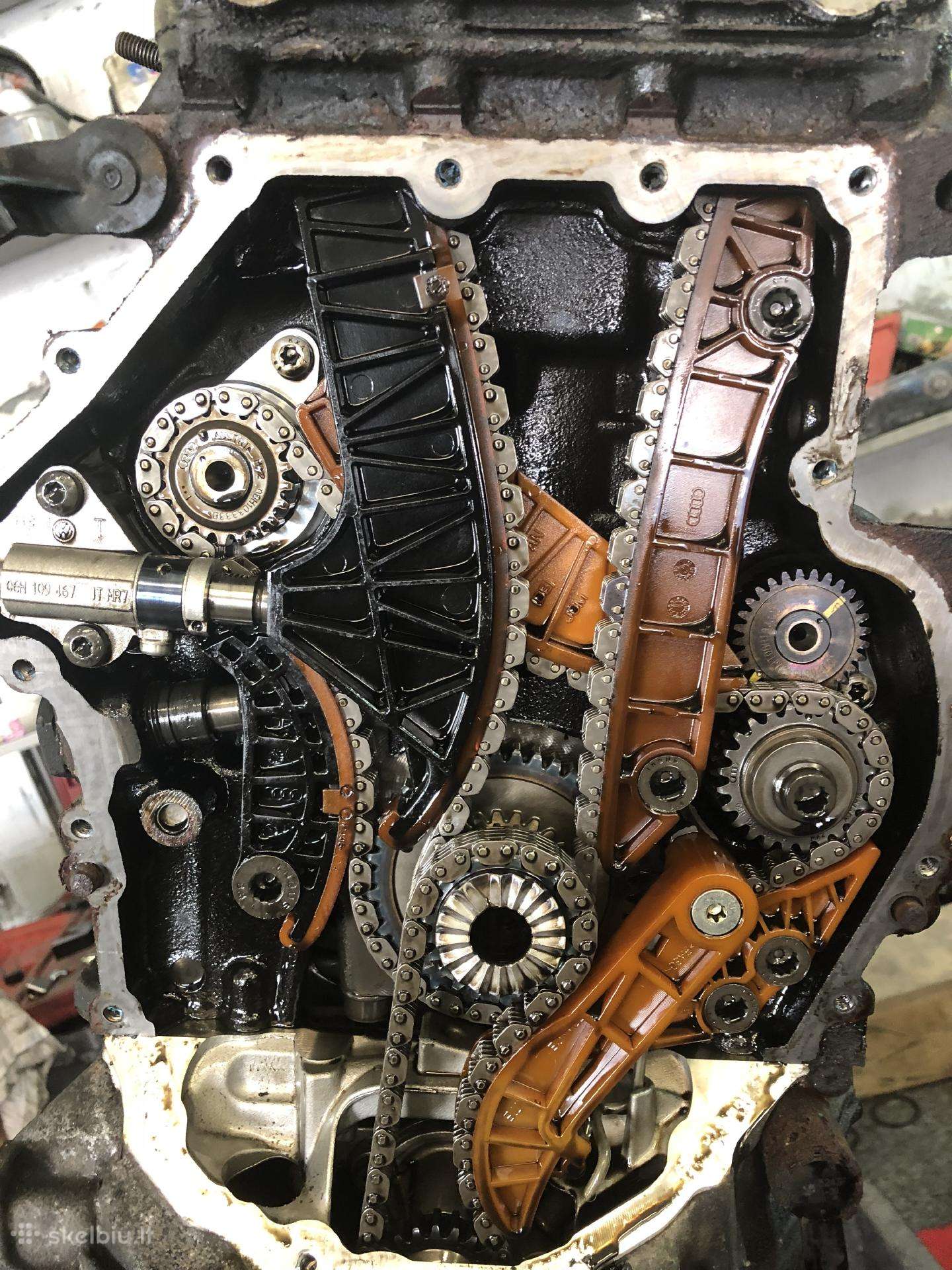 Automobilių variklių remonto darbai