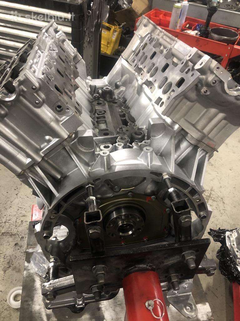 Automobilių variklių remonto darbai
