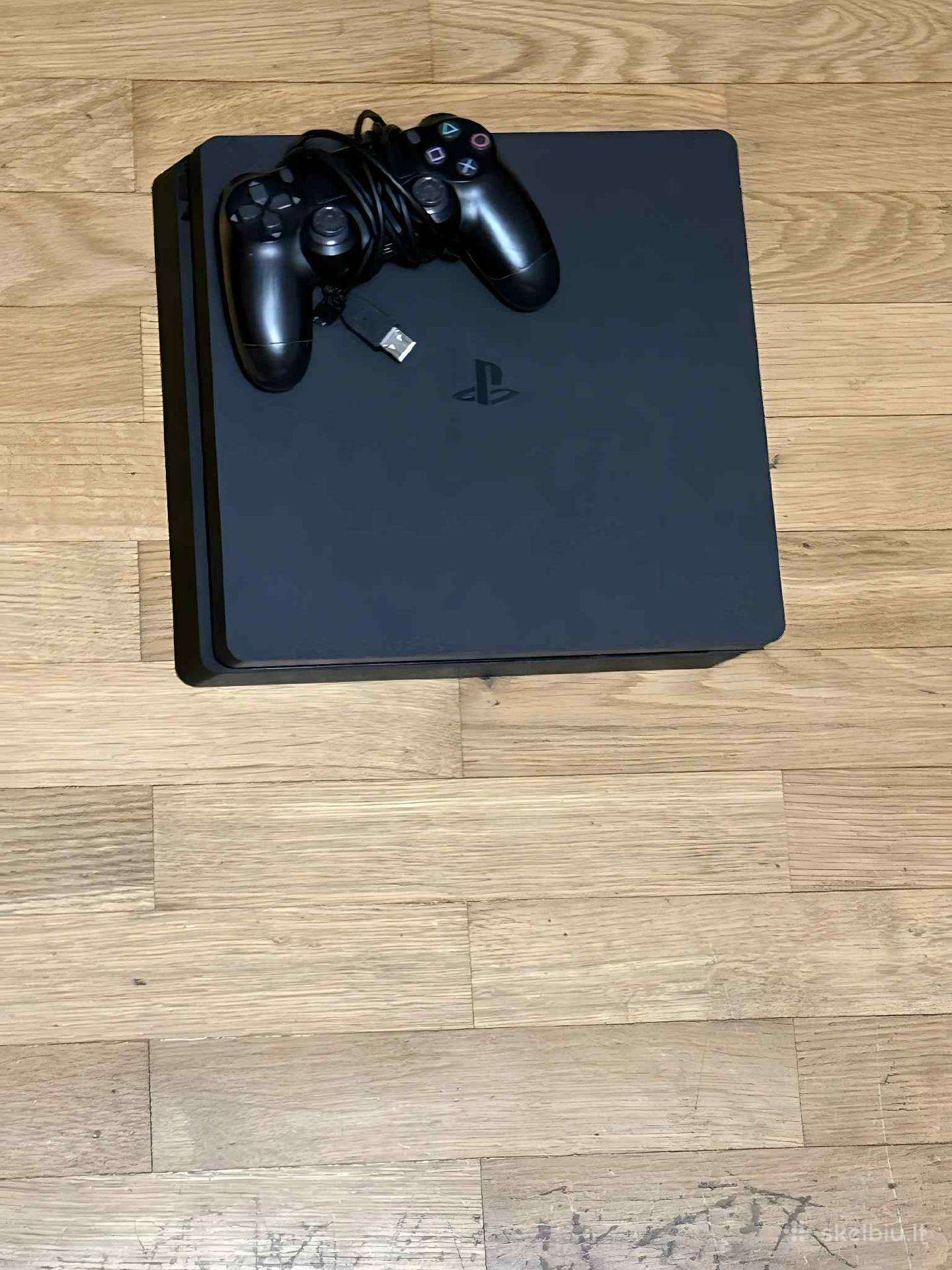 Playstation 4 Slim, Black, 1tb