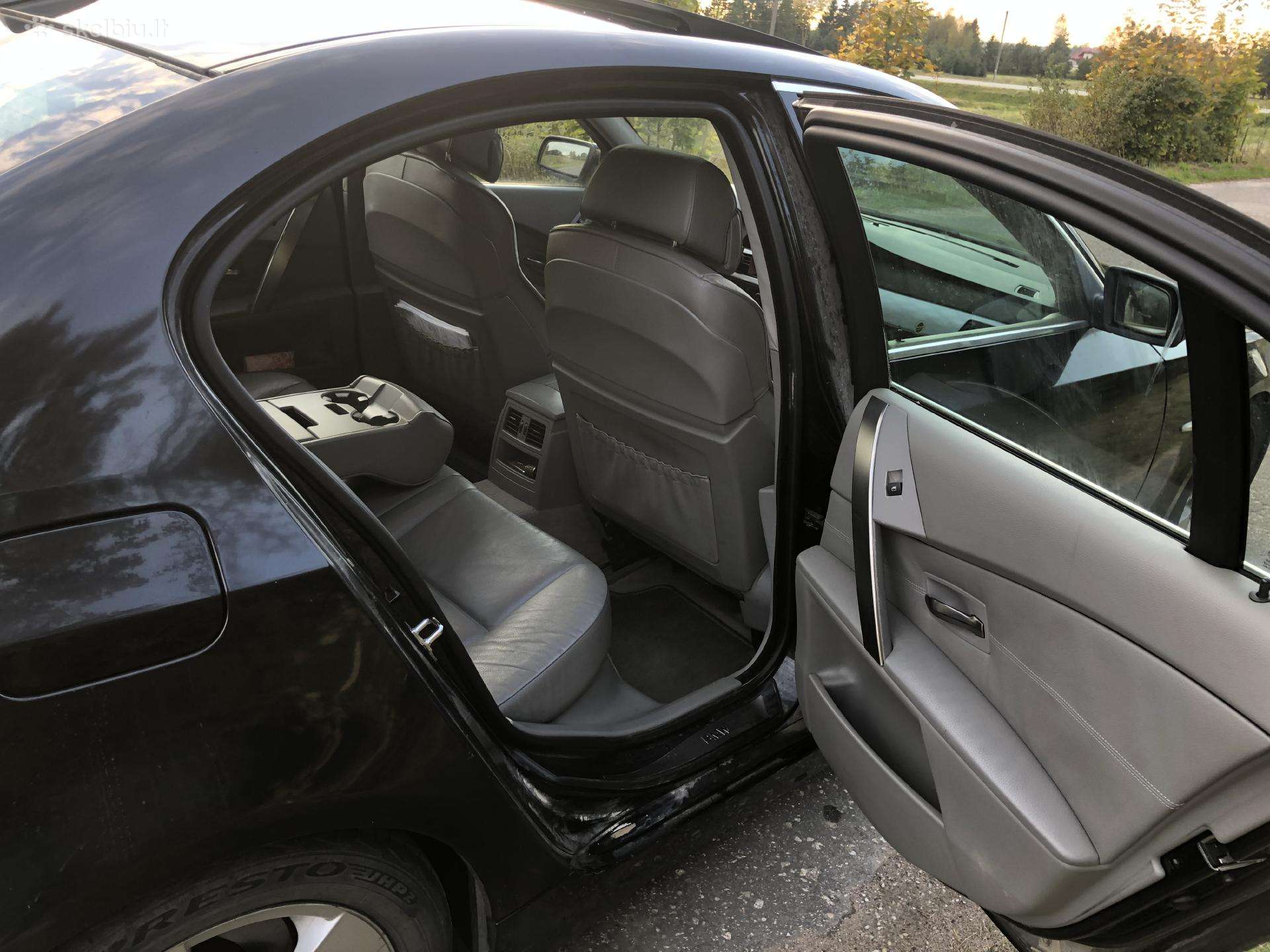 BMW 530, 3.0 l., Седан
