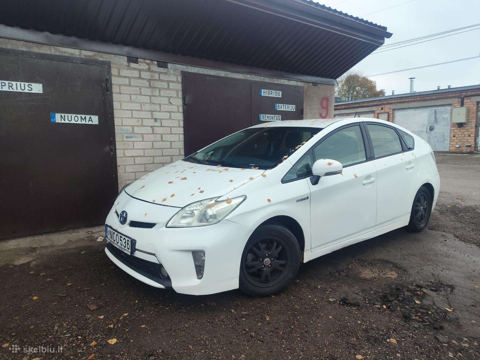 Toyota Prius, hatchback