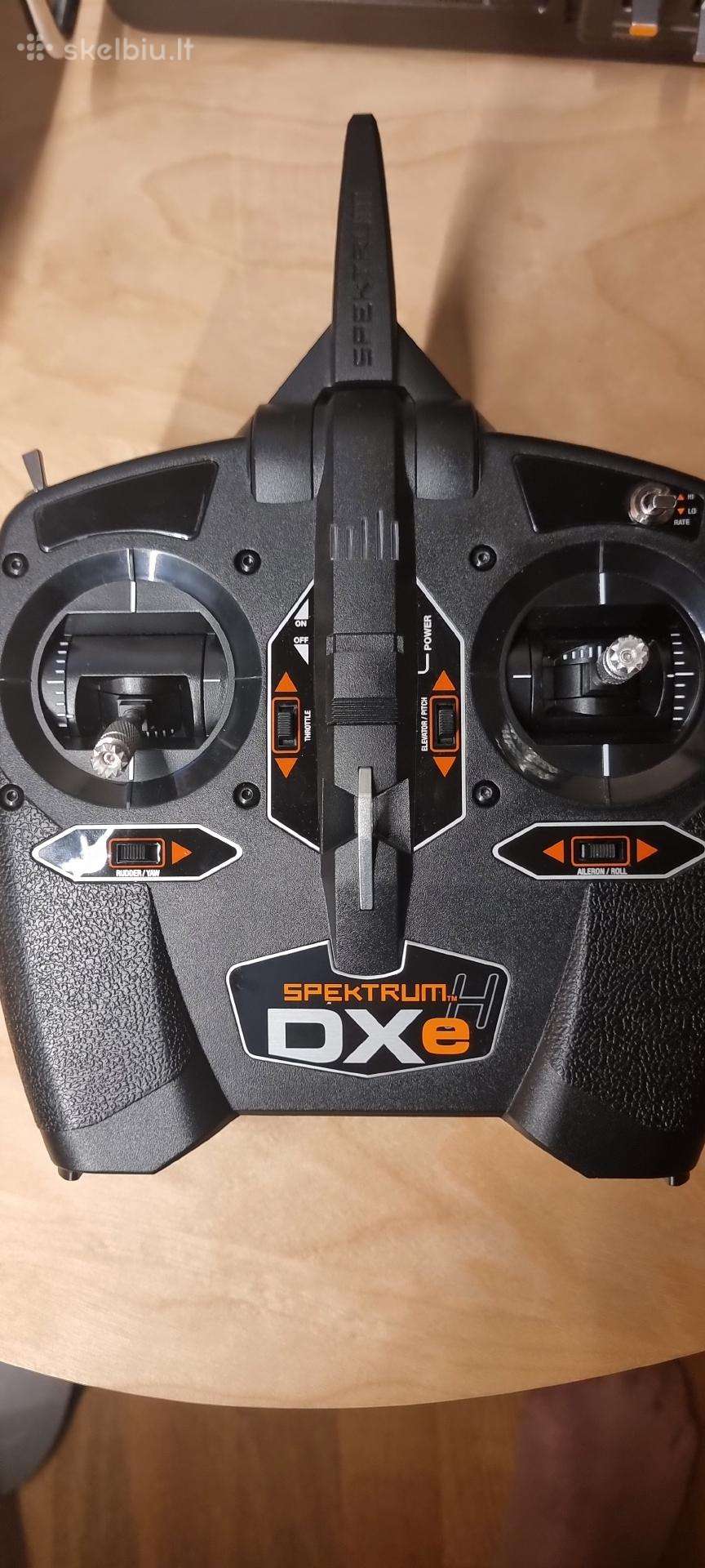 RC pultai Spektrum Dx, Futaba