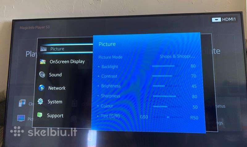 TV Samsung Dm48d