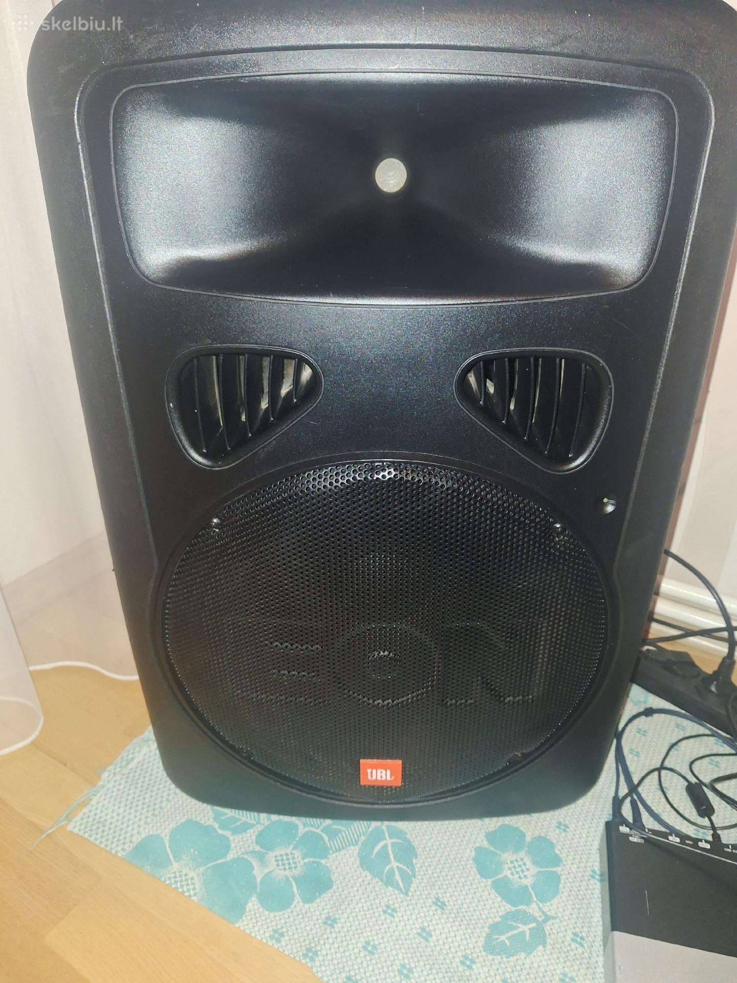 Aktyvi Kolonele Jbl Eon G2.