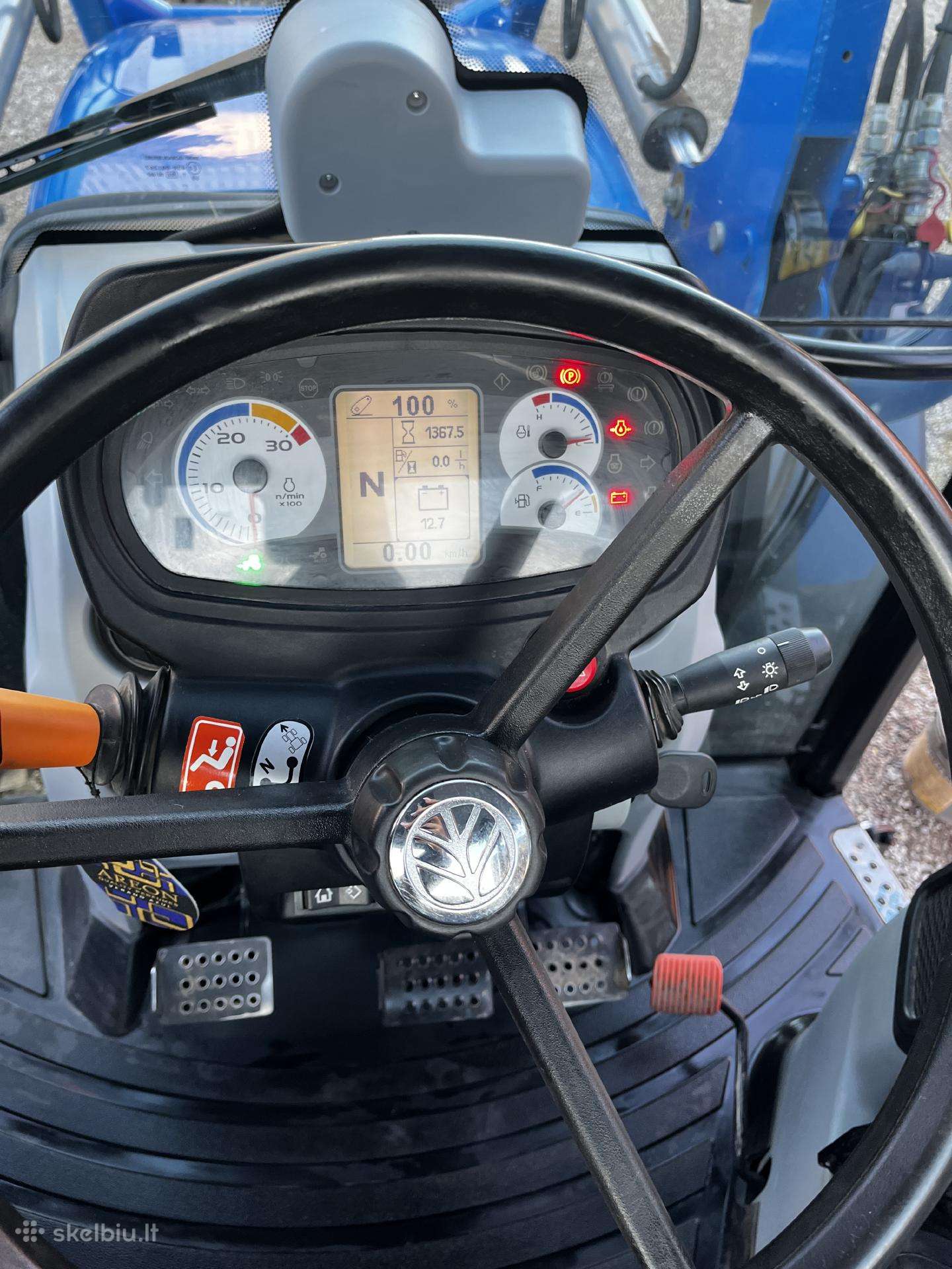 New Holland 115, tractors