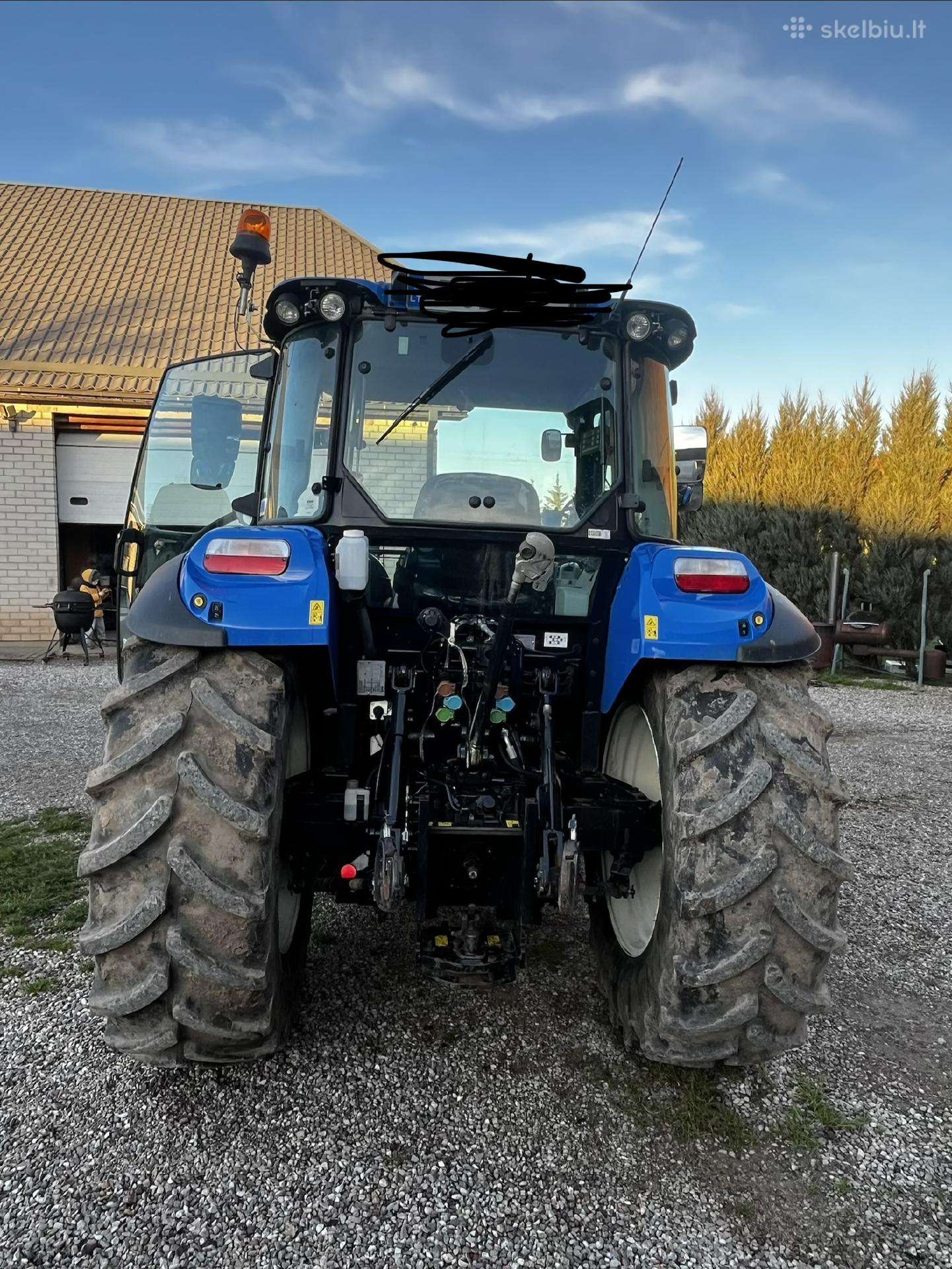 New Holland 115, tractors
