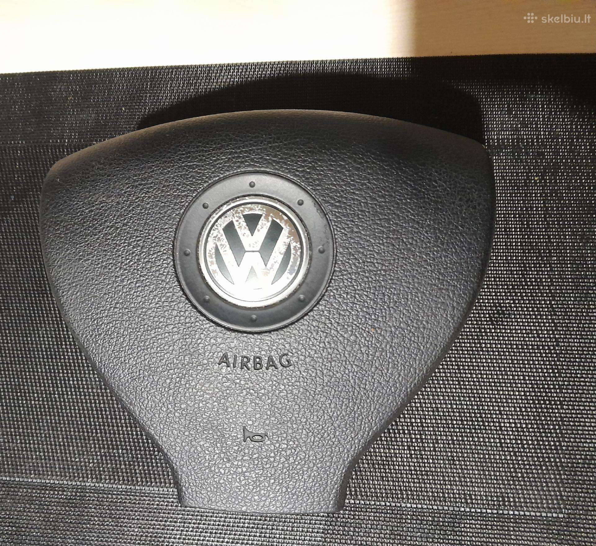 VW golf plus oro pagalvė