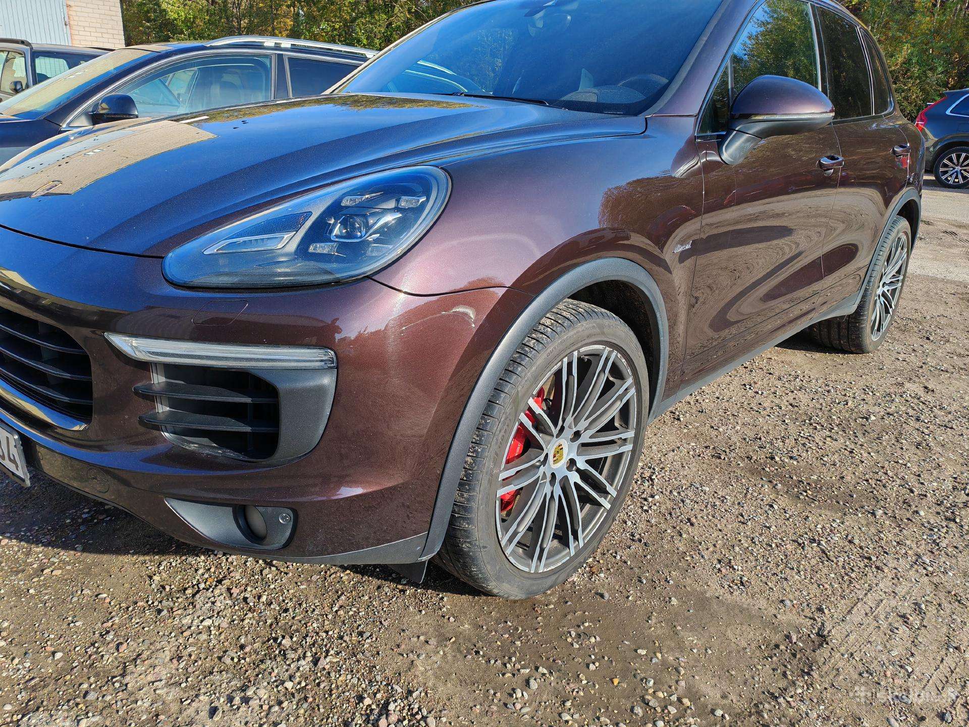 Porsche cayenne