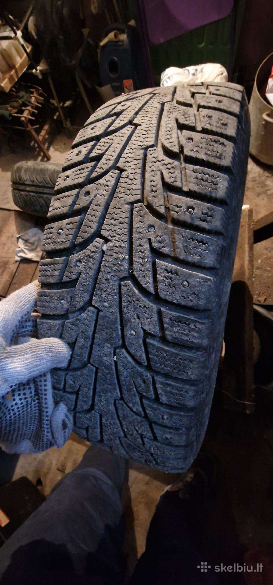 Parduodu Ford Focus ratus su padangomis