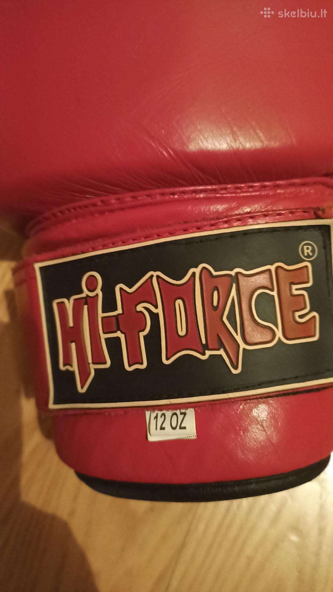 Parduodu Muay Thai pirštines ir kojų apsaugas