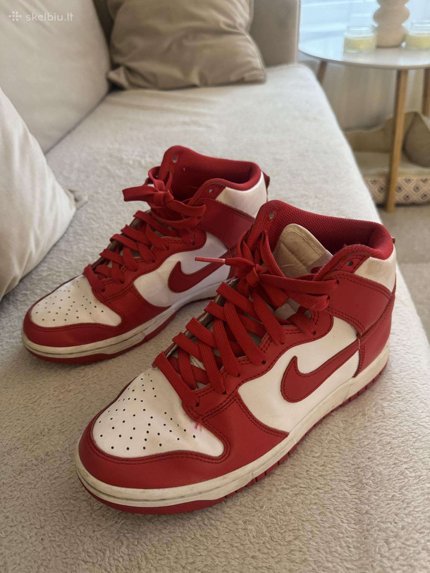 Kedai Nike Jordan labai mazai deveti