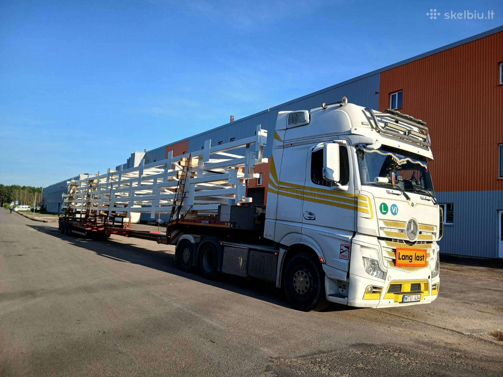 Negabaritinių krovinių pervežimas 48 tonos 20m