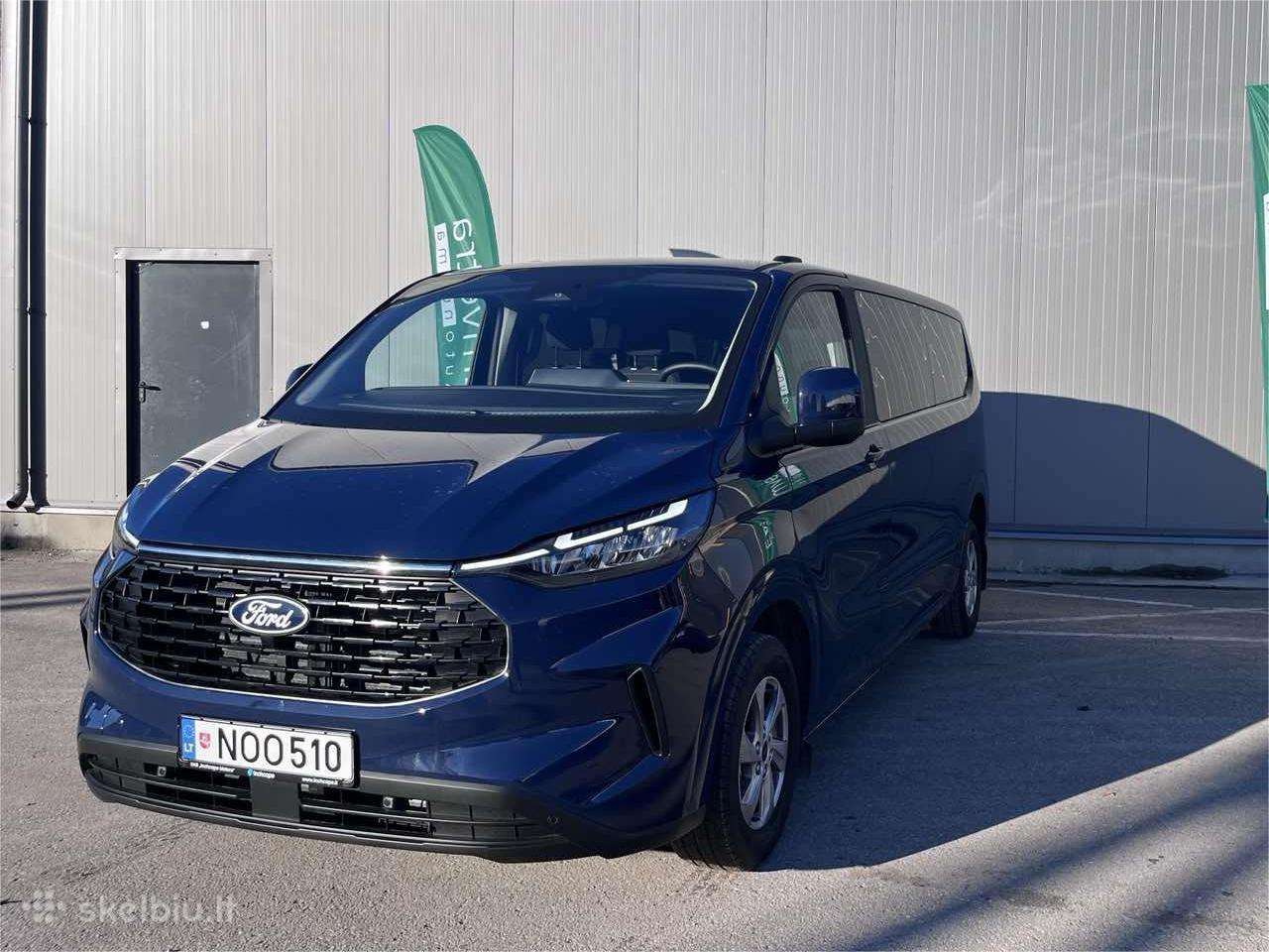 Ford Tourneo Custom, passenger minibus