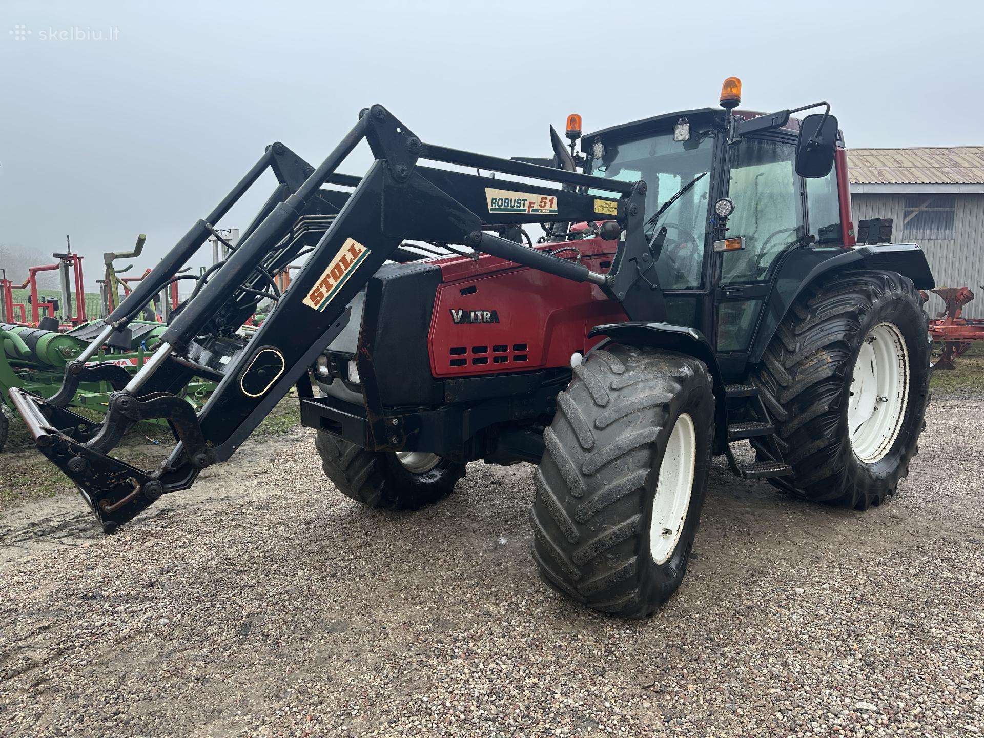Valtra 8350, tractors