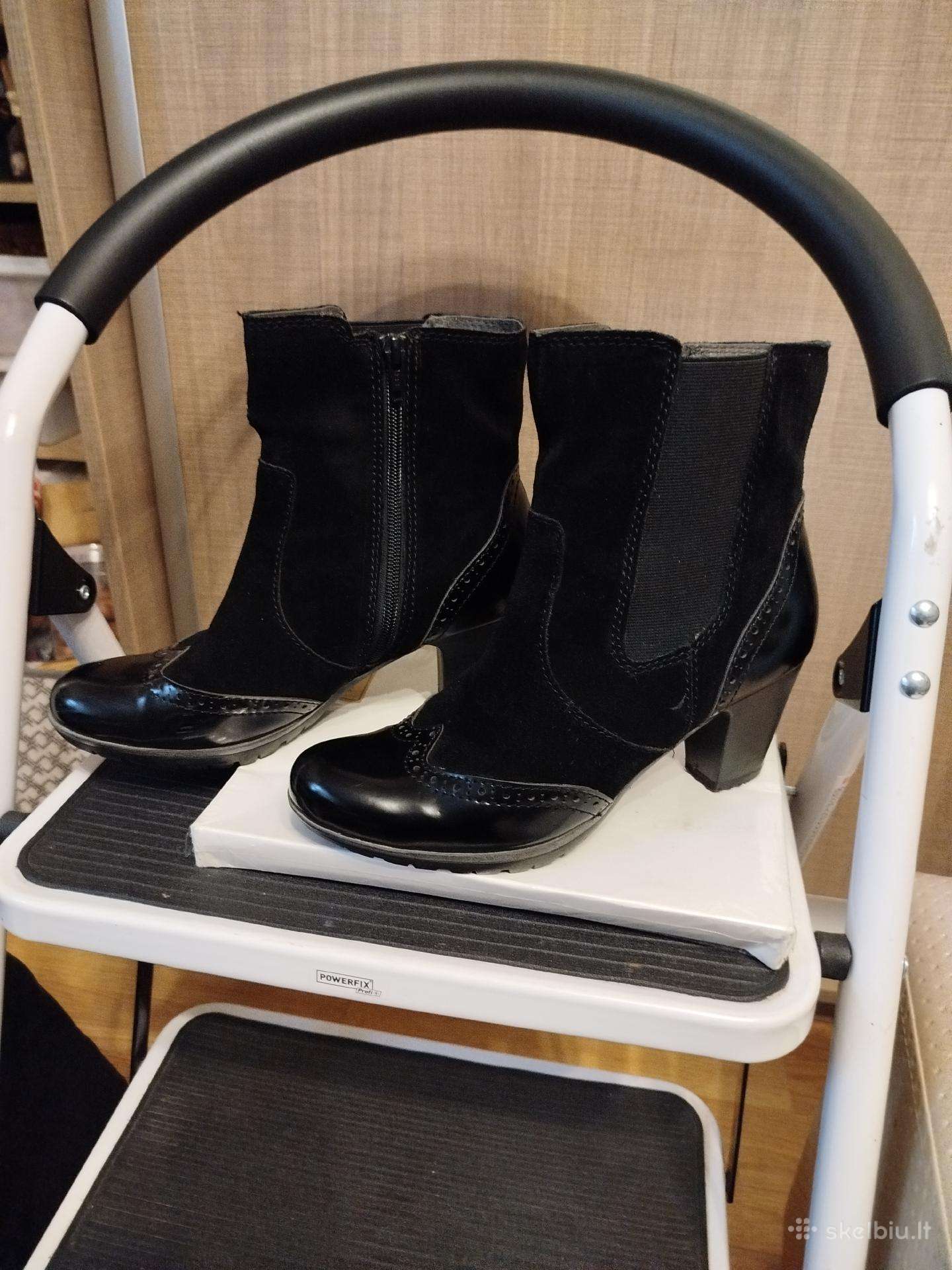 Natūralios odos batai .