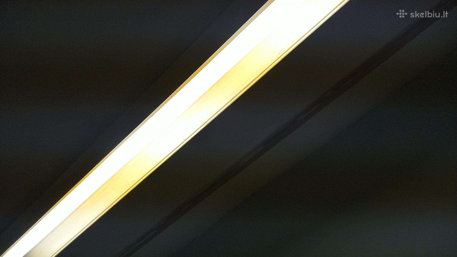 Lempa, dienos šviesos