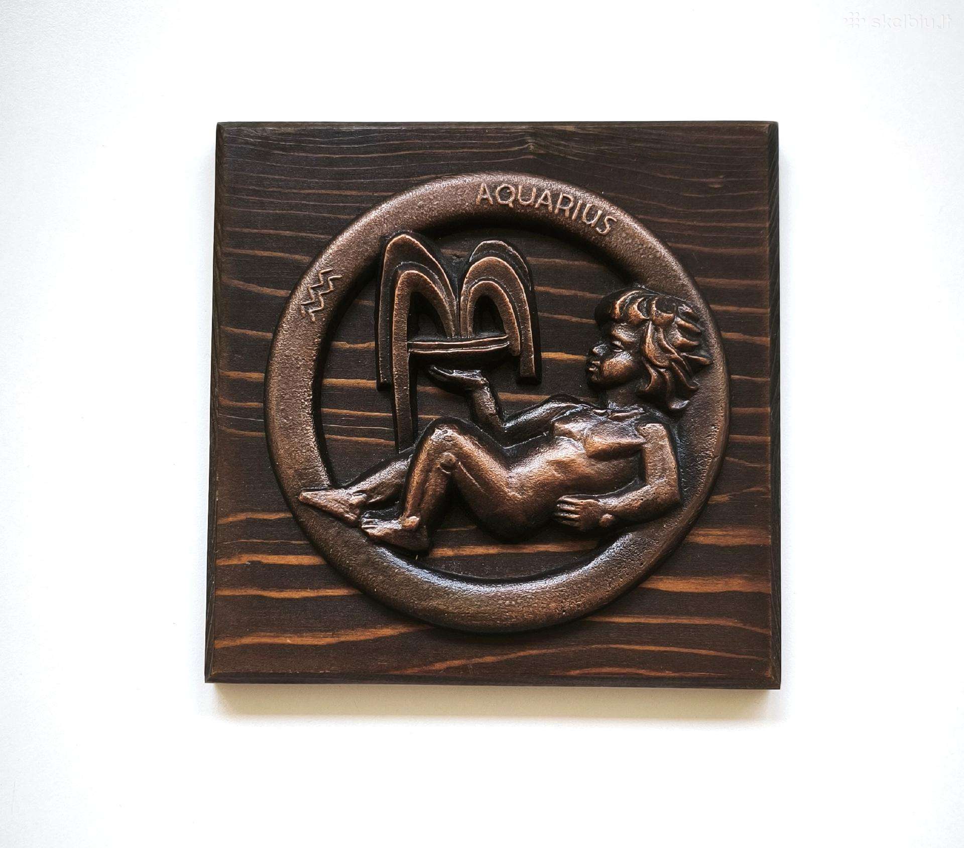 Bareljefas zodiakas "Vandenis"